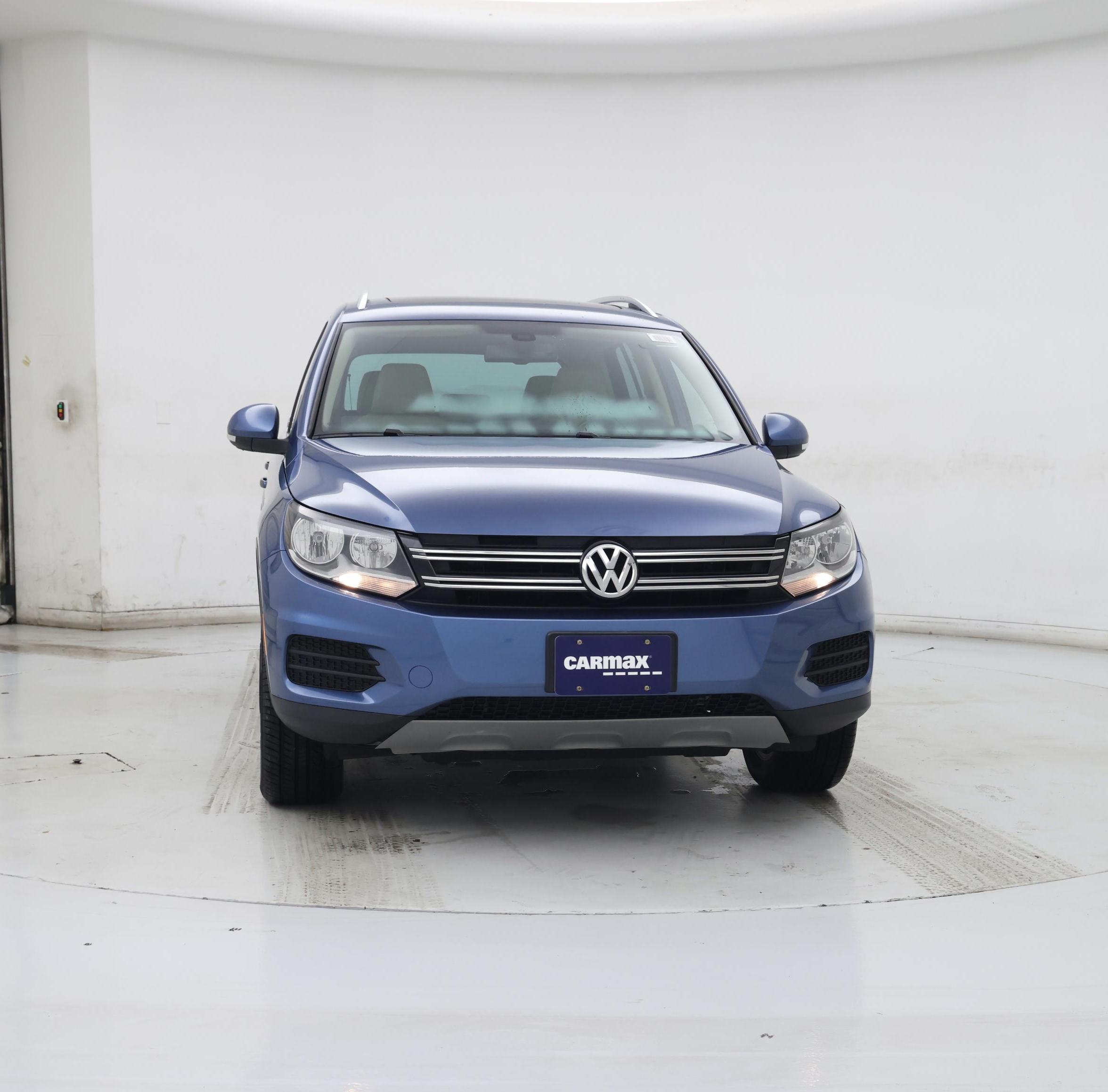 Thumbnail: 2017 Volkswagen Tiguan - 5