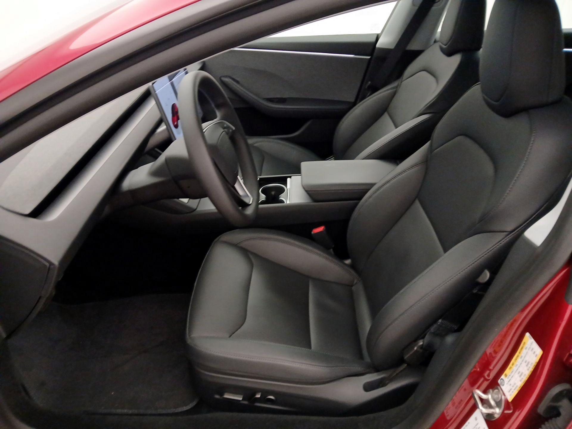 Thumbnail: 2024 Tesla Model 3 - 11