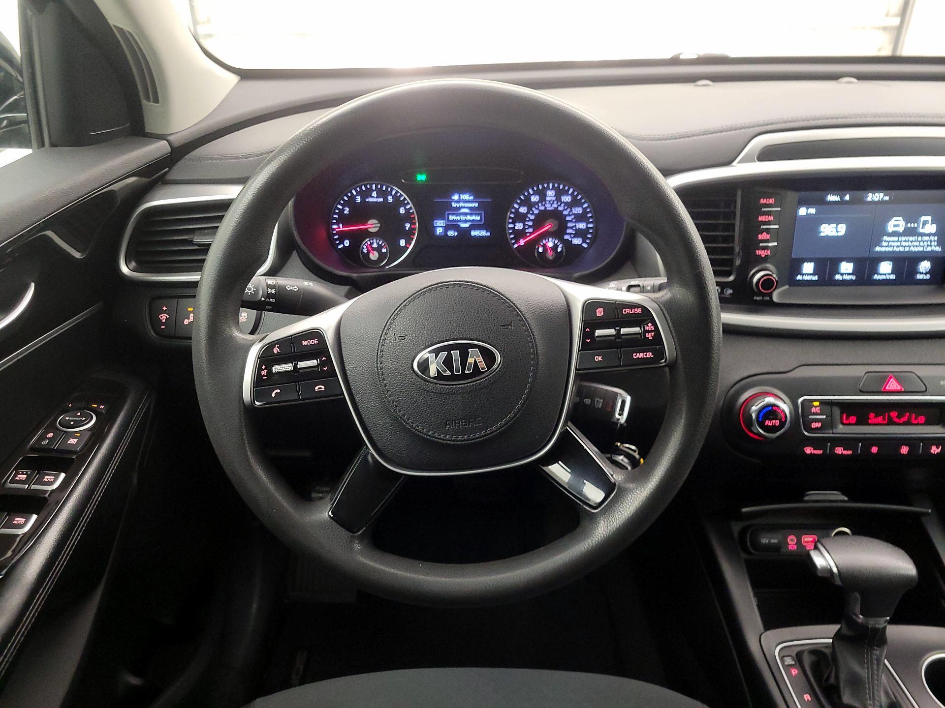 Thumbnail: 2019 Kia Sorento - 10