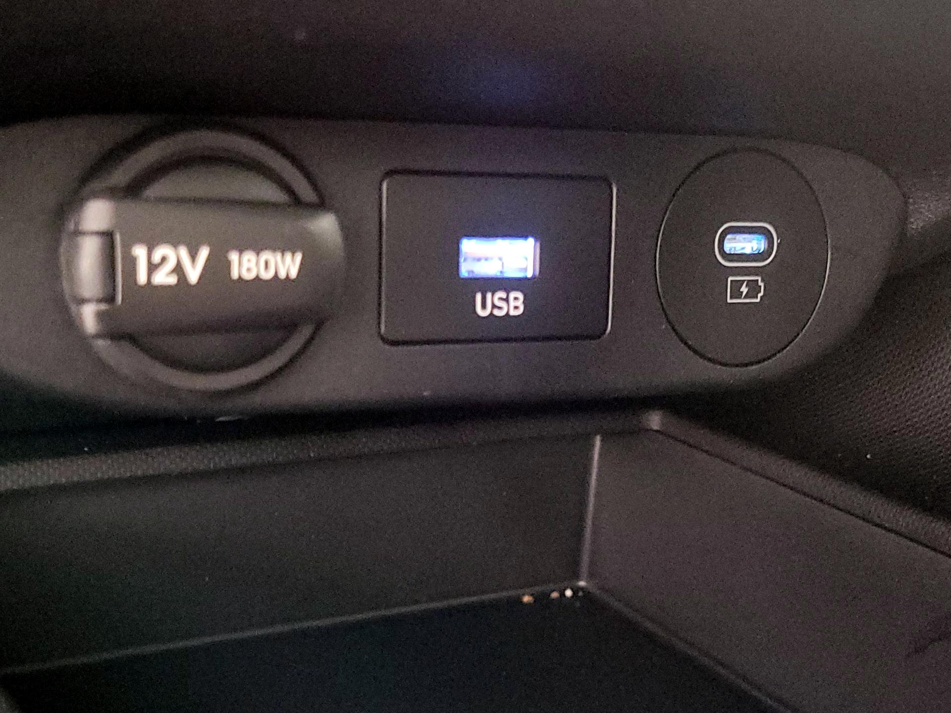 Thumbnail: 2024 Hyundai Elantra - 18