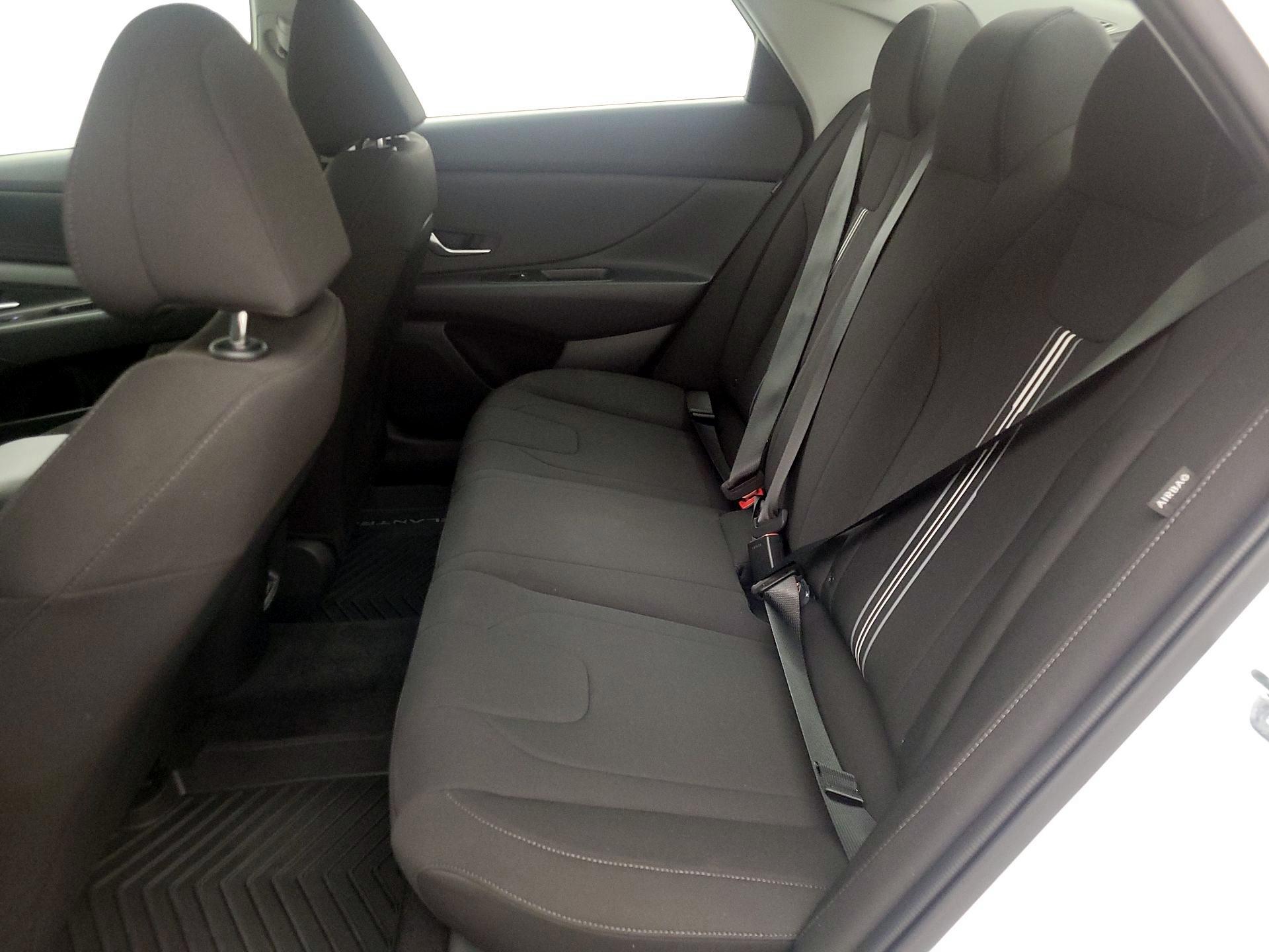 Thumbnail: 2024 Hyundai Elantra - 19