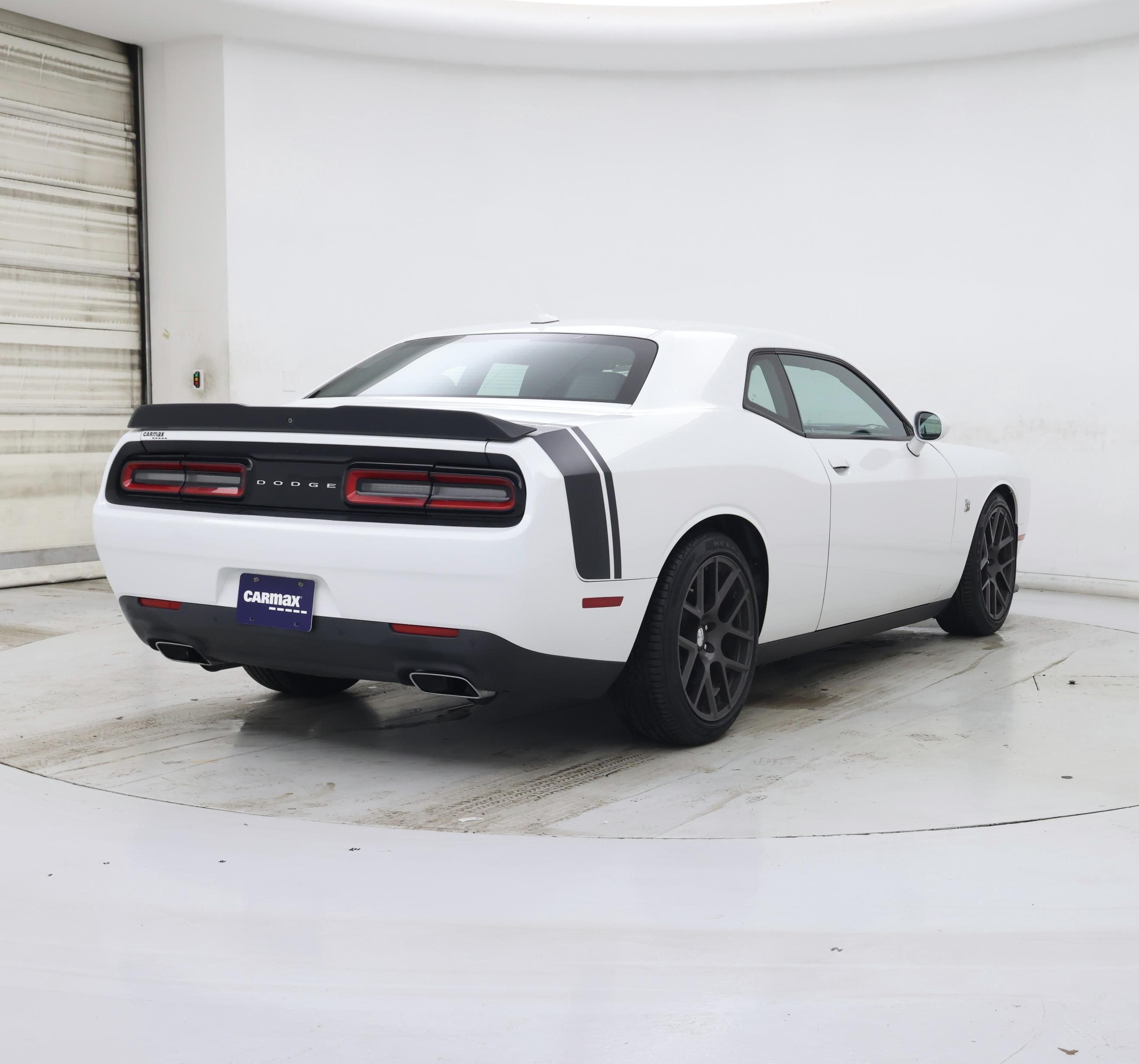 Thumbnail: 2016 Dodge Challenger - 8