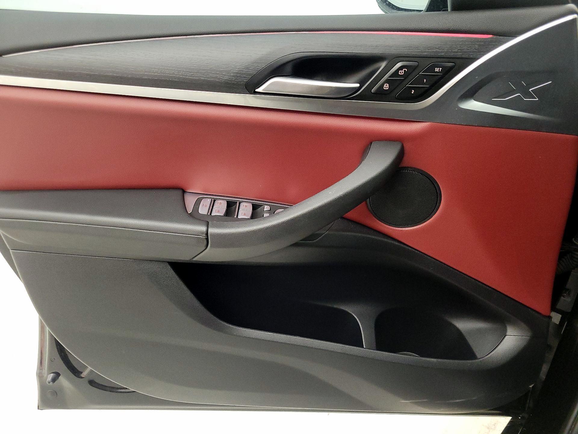 Thumbnail: 2023 BMW X4 - 12