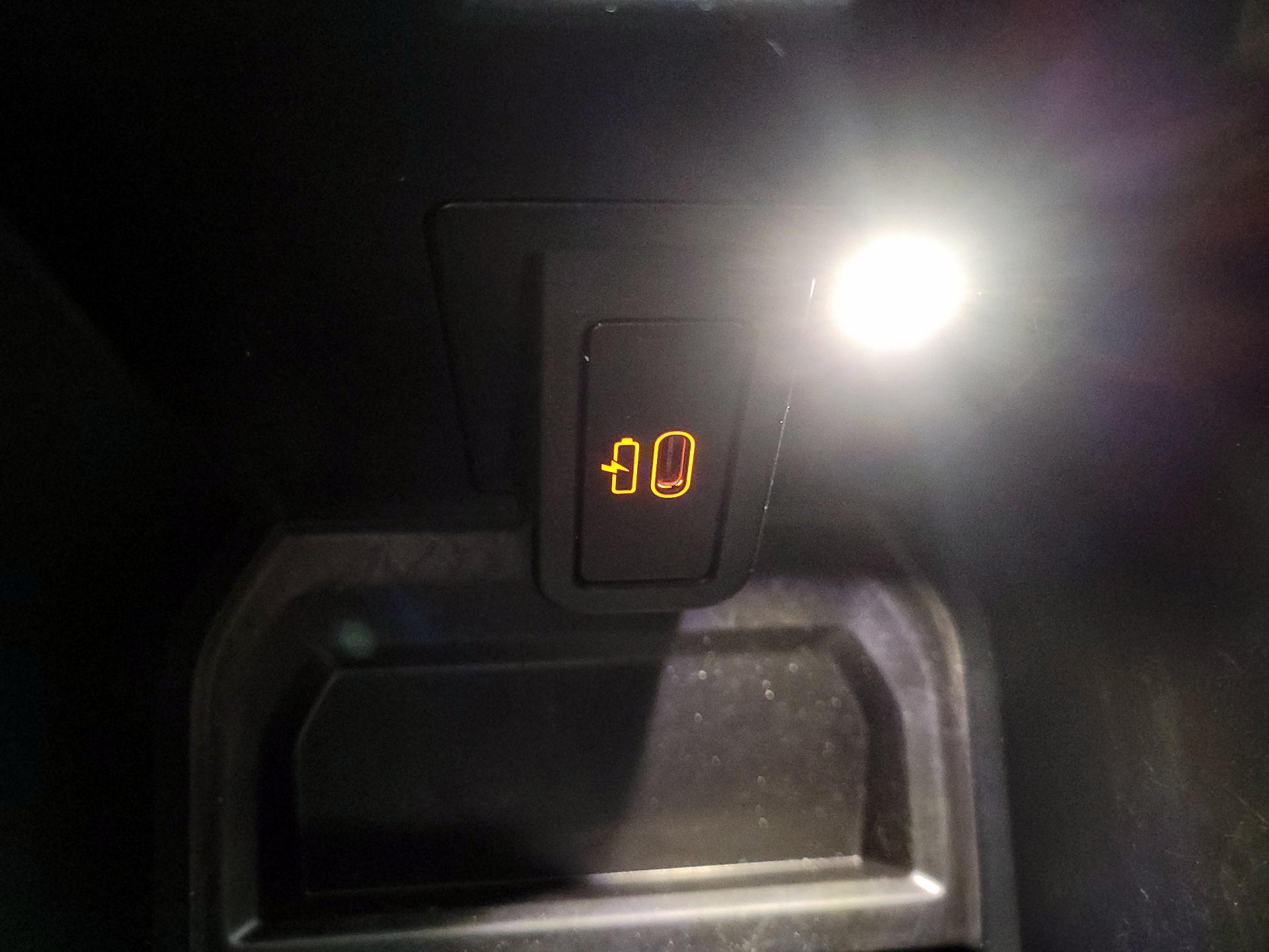 Thumbnail: 2023 BMW X4 - 19