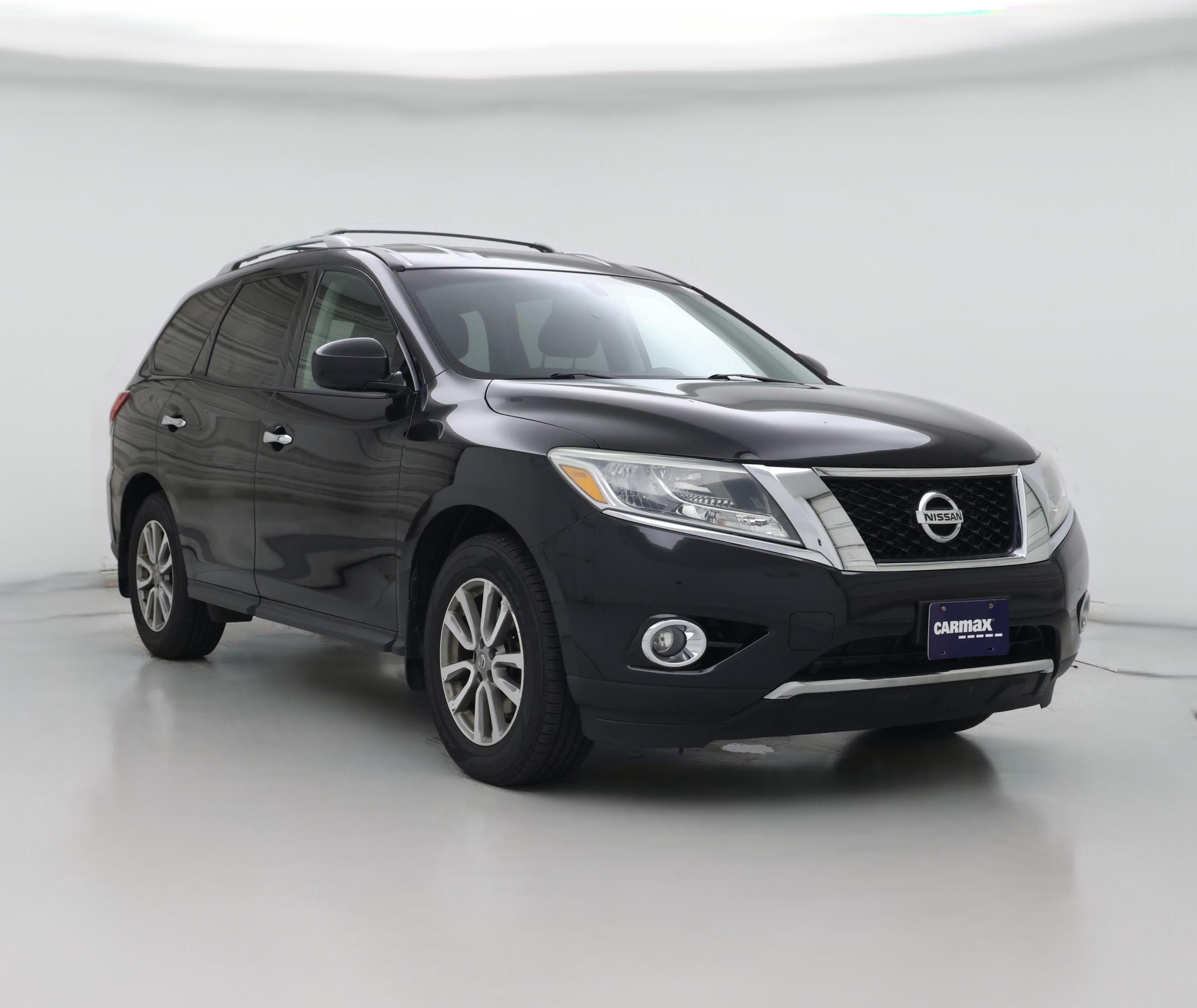 Thumbnail: 2015 Nissan Pathfinder - 1