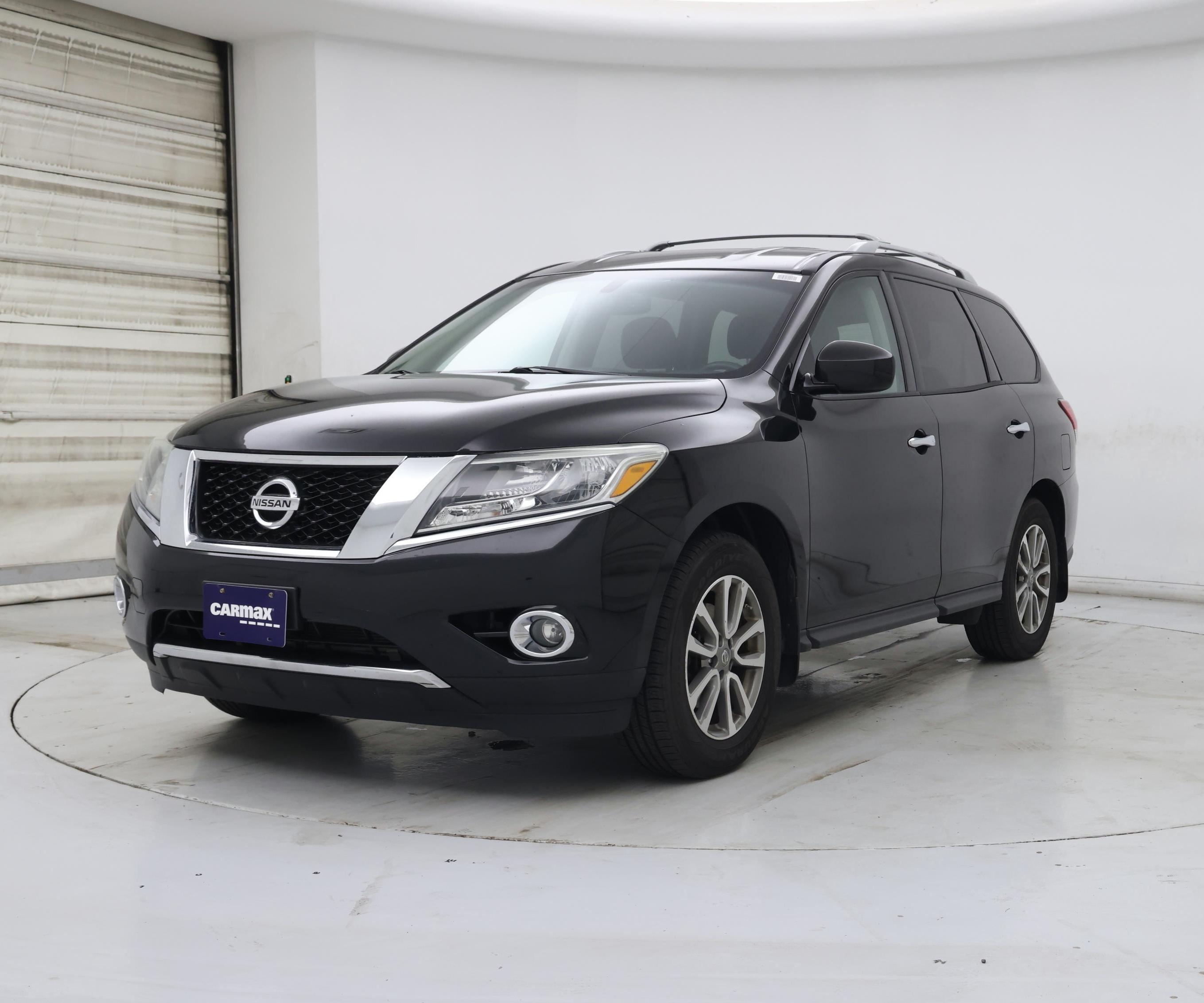 Thumbnail: 2015 Nissan Pathfinder - 4