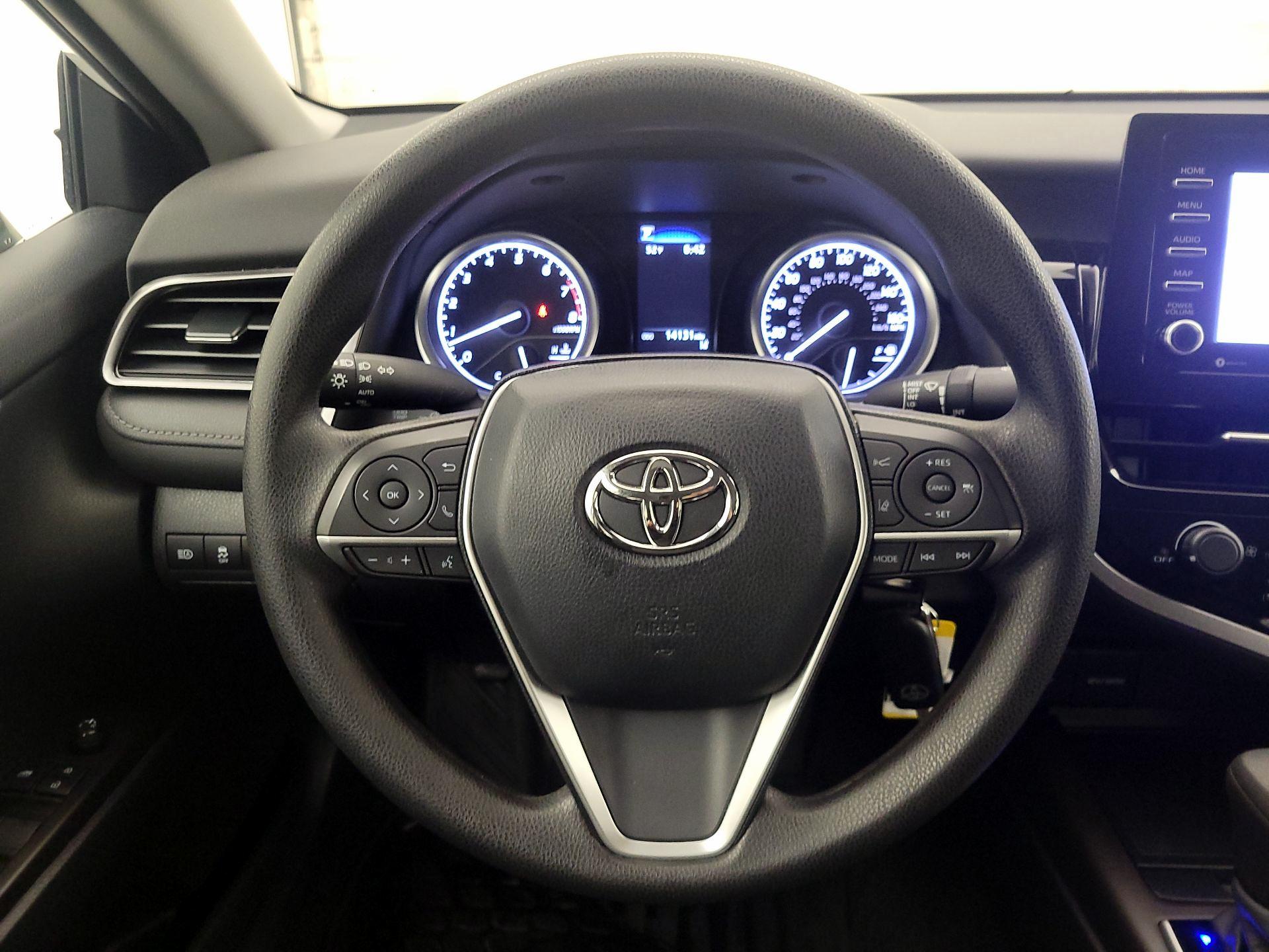 Thumbnail: 2021 Toyota Camry - 10