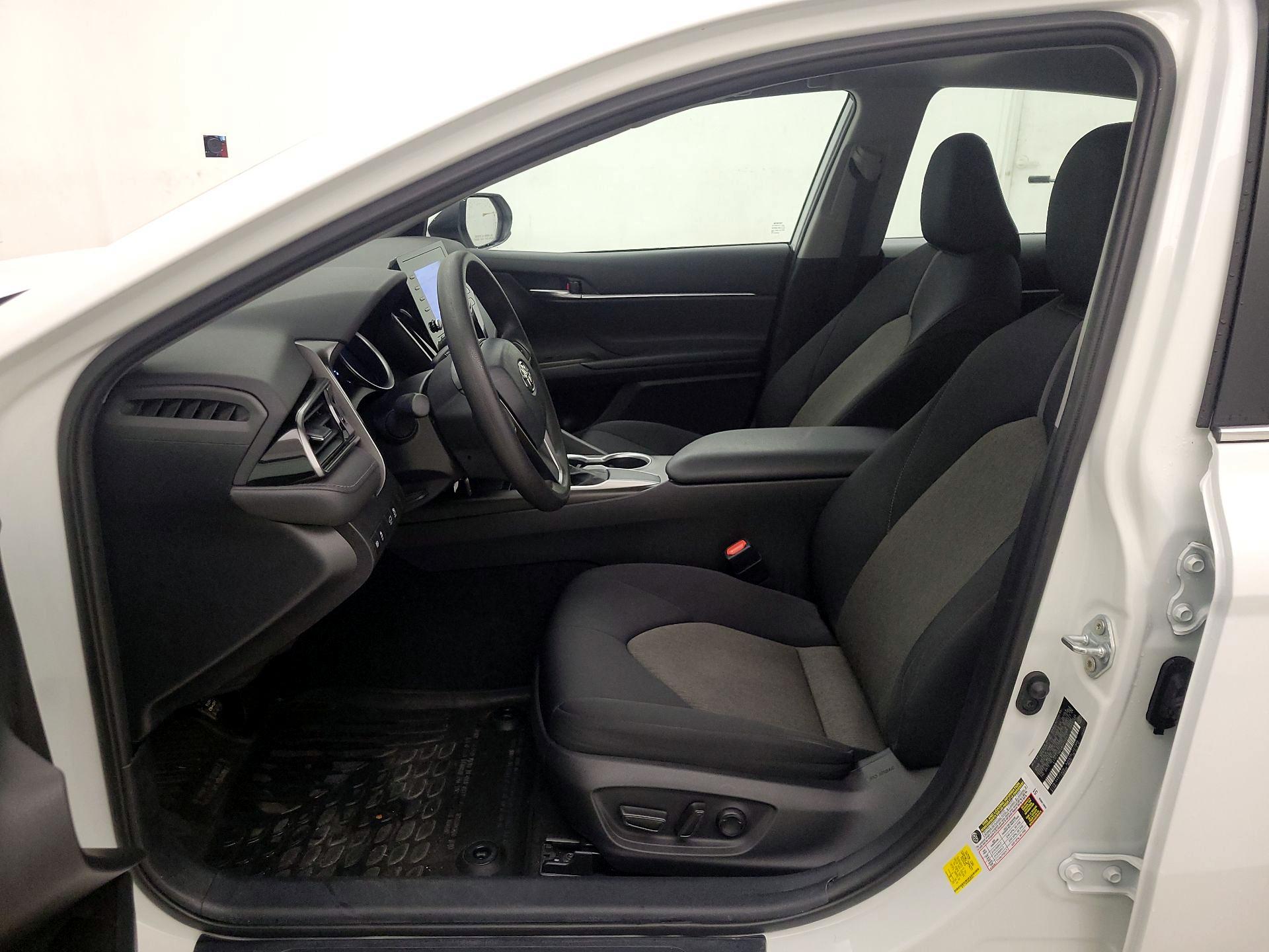 Thumbnail: 2021 Toyota Camry - 11