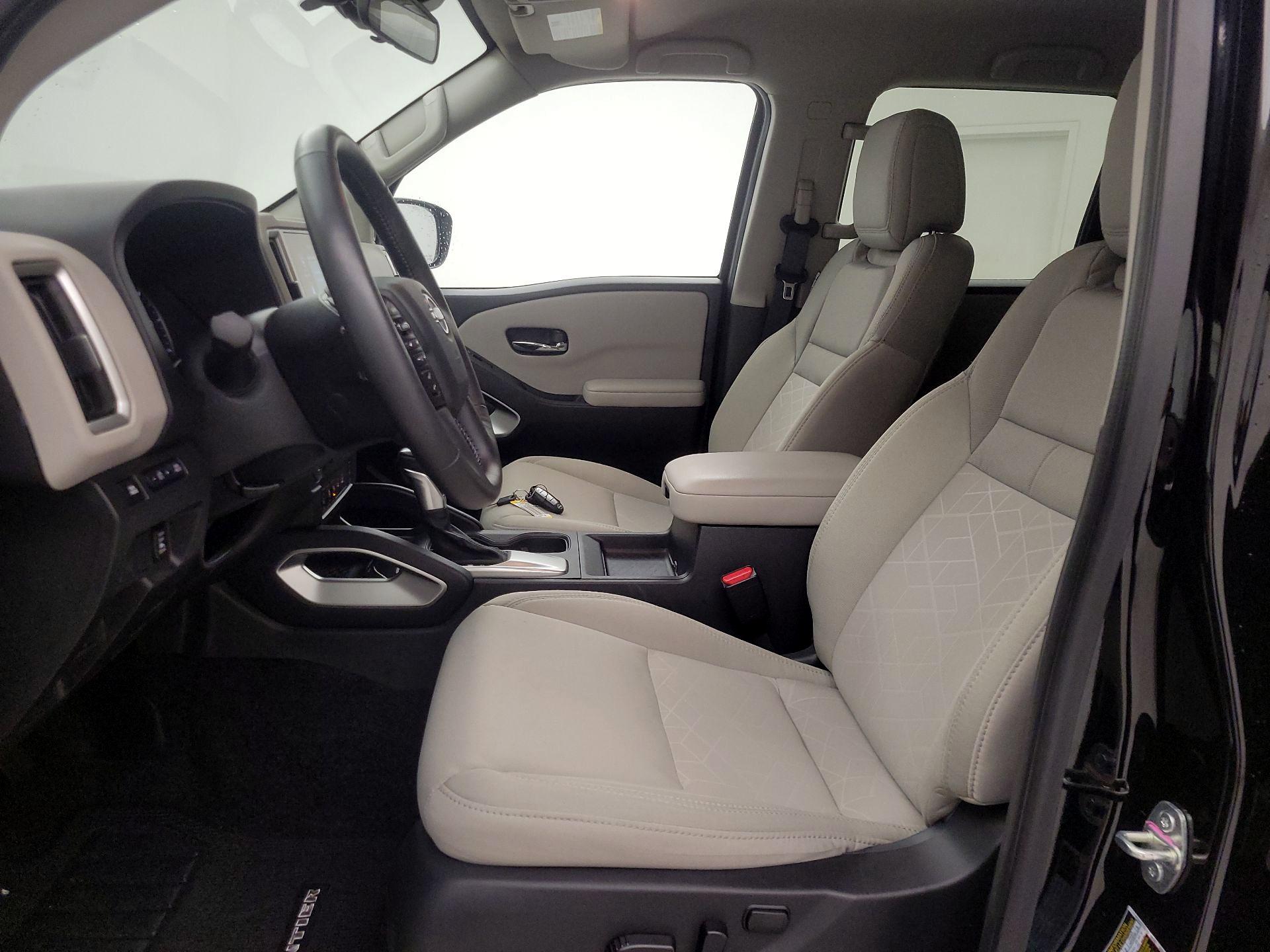 Thumbnail: 2025 Nissan Frontier - 11