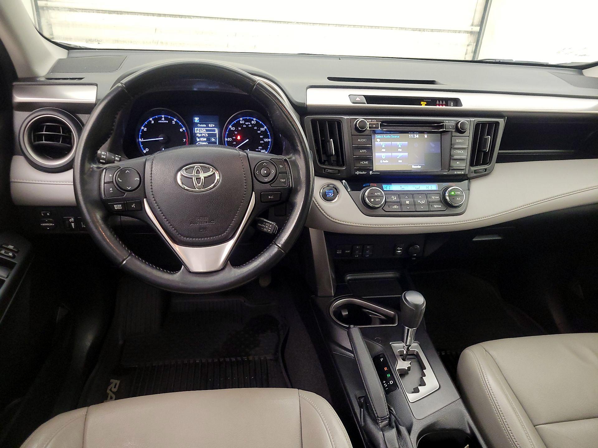 Thumbnail: 2018 Toyota RAV4 - 10