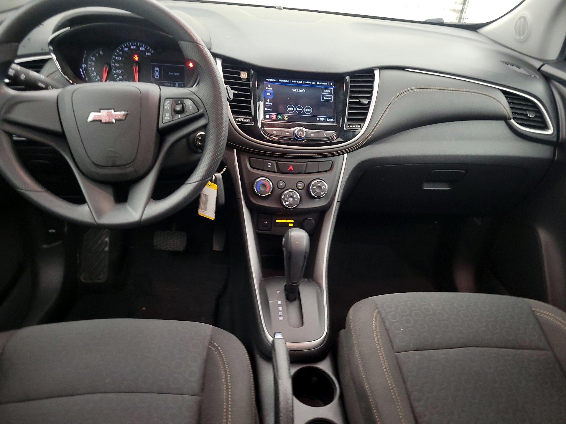 Thumbnail: 2018 Chevrolet Trax - 9