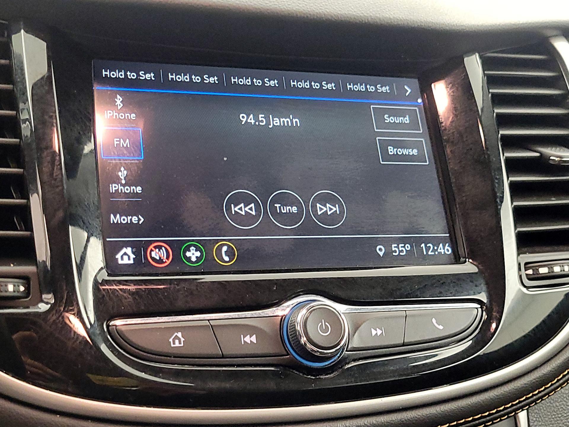 Thumbnail: 2018 Chevrolet Trax - 15