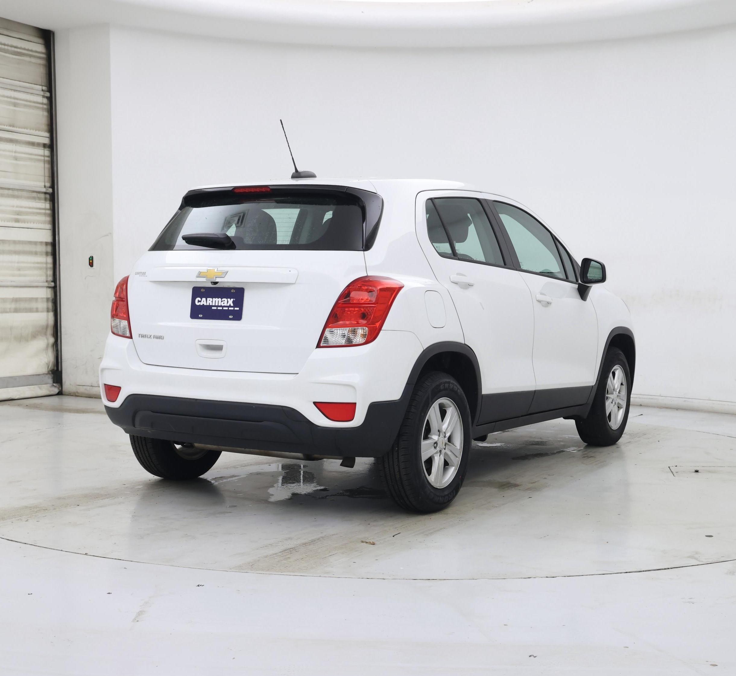 Thumbnail: 2018 Chevrolet Trax - 8