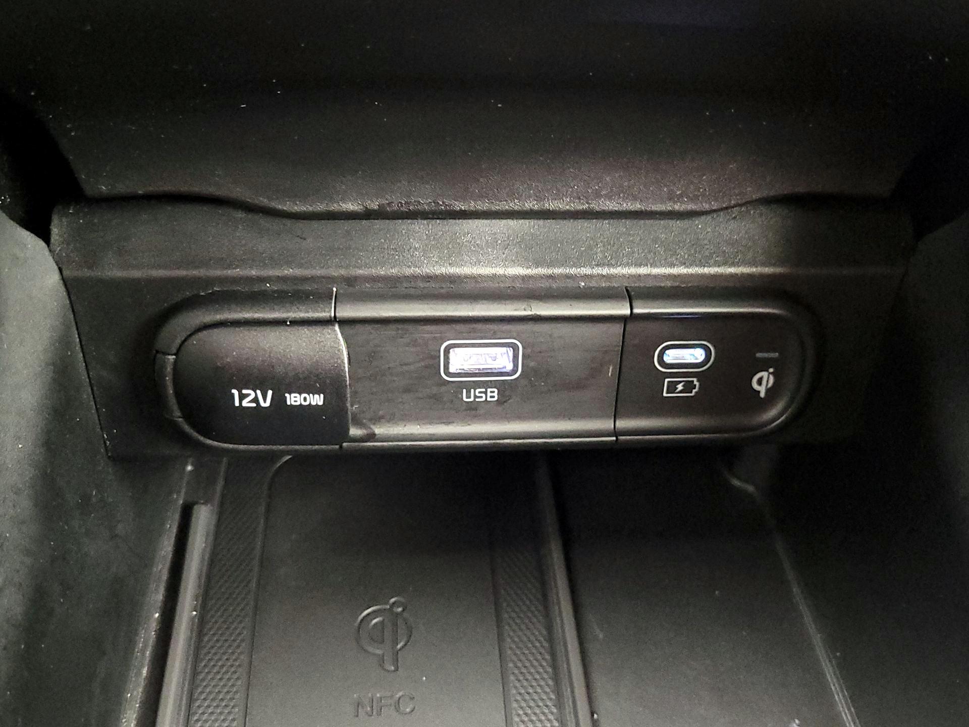 Thumbnail: 2024 Kia Telluride - 19