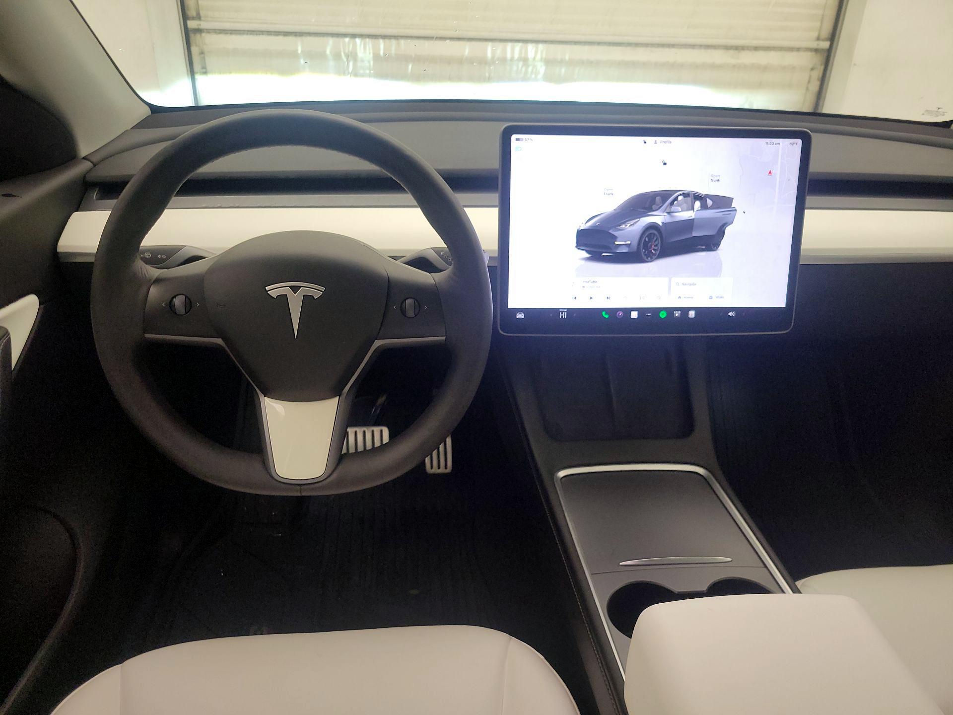 Thumbnail: 2022 Tesla Model Y - 10