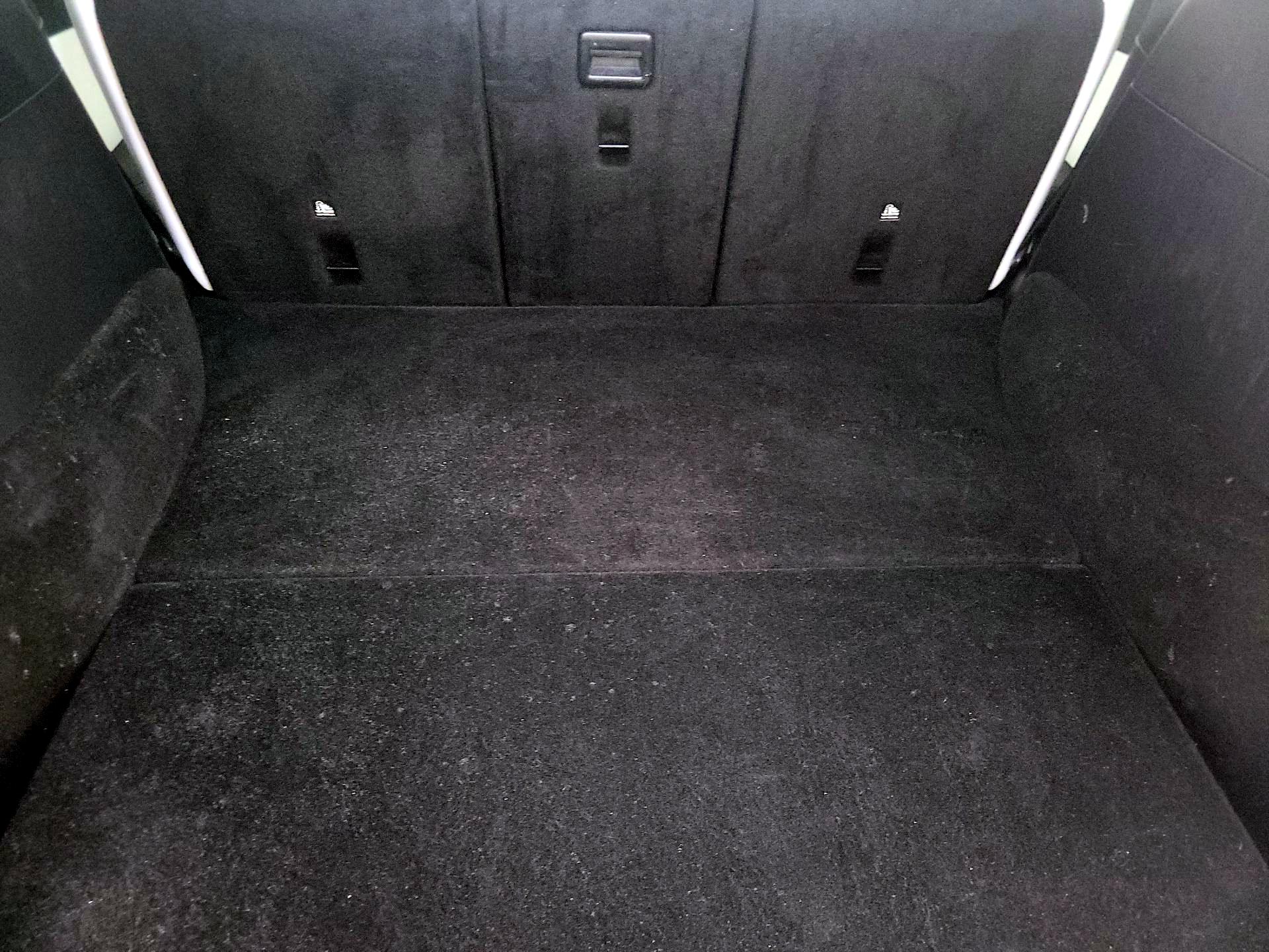 Thumbnail: 2022 Tesla Model Y - 19