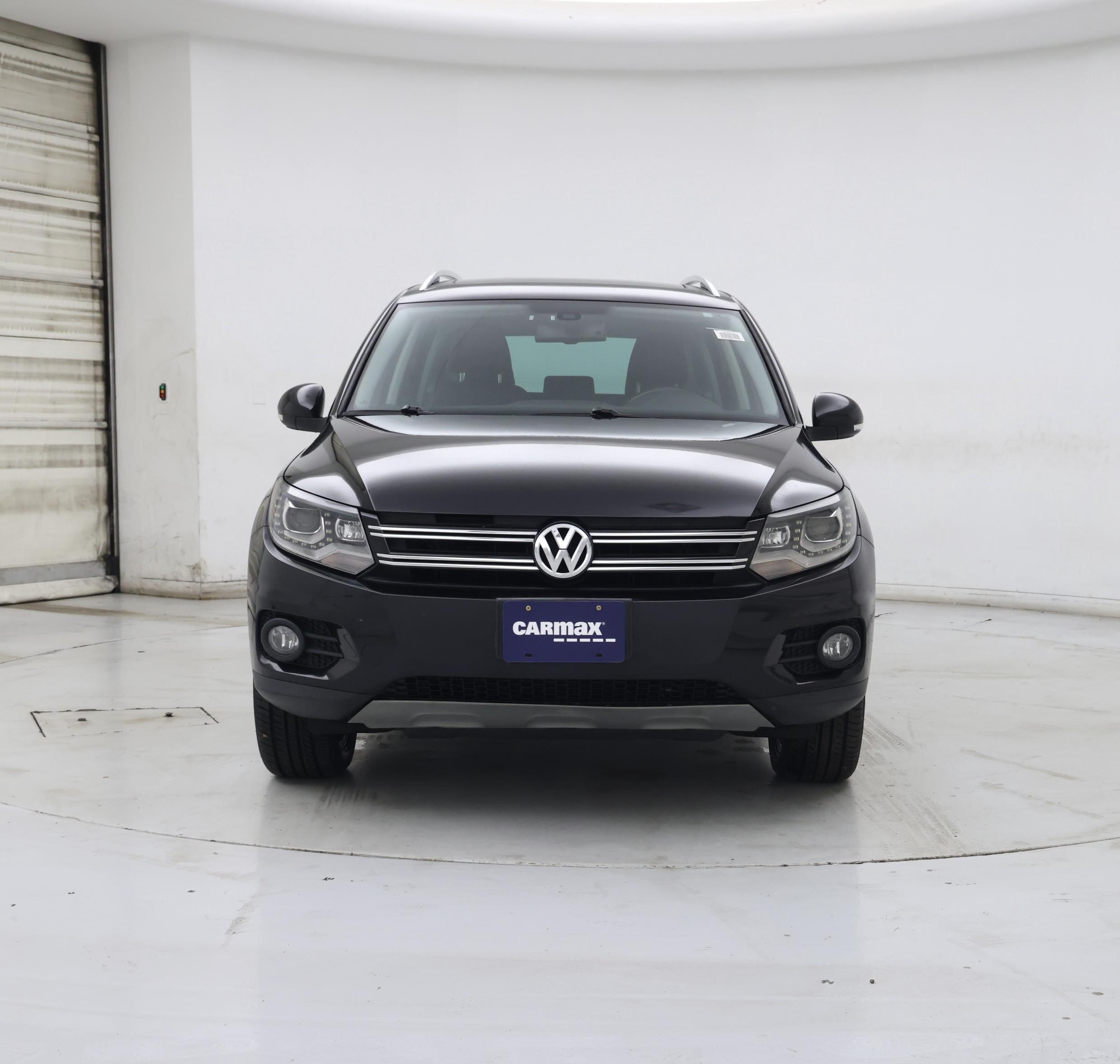 Thumbnail: 2016 Volkswagen Tiguan - 5