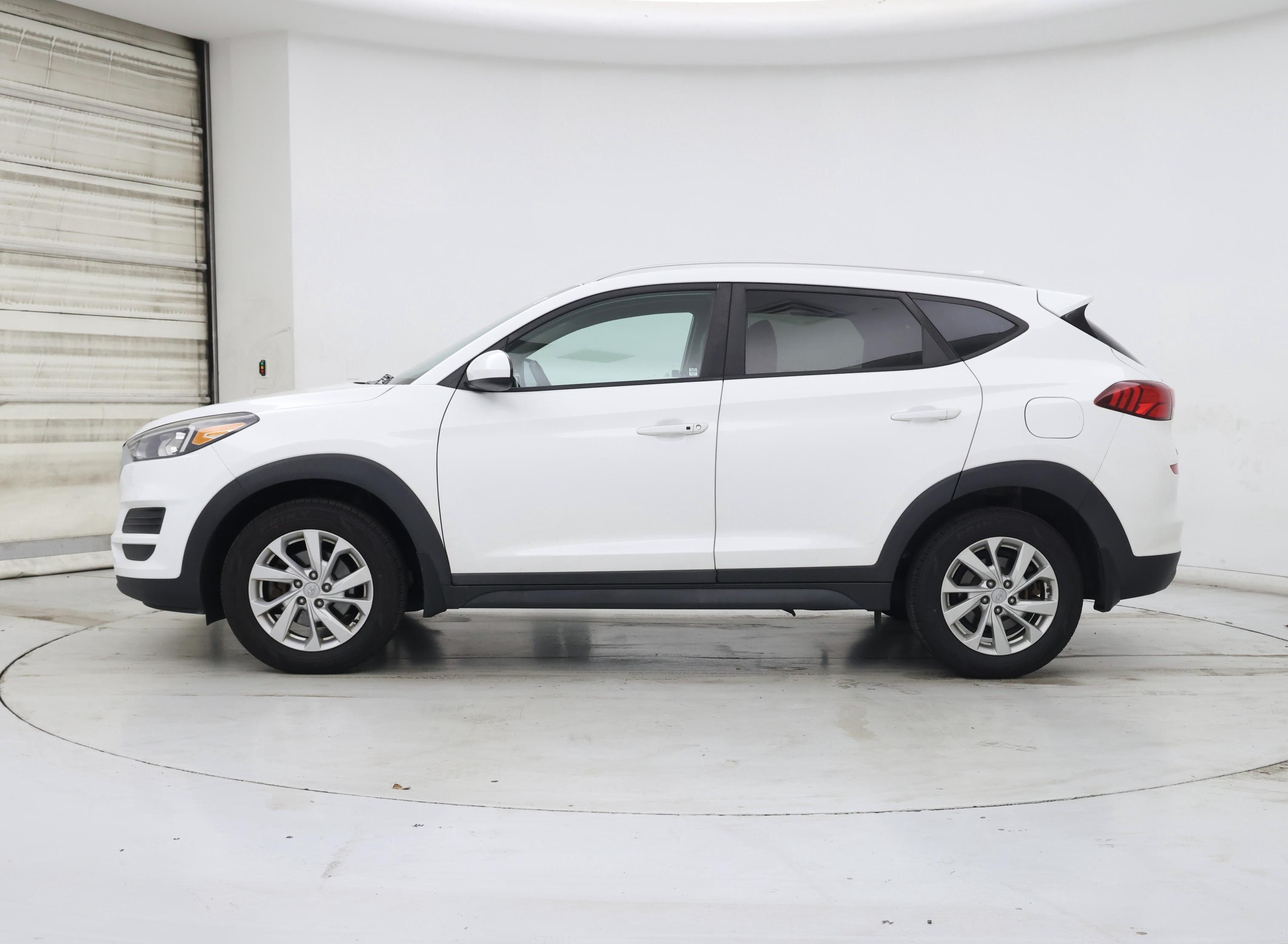 Thumbnail: 2019 Hyundai Tucson - 3