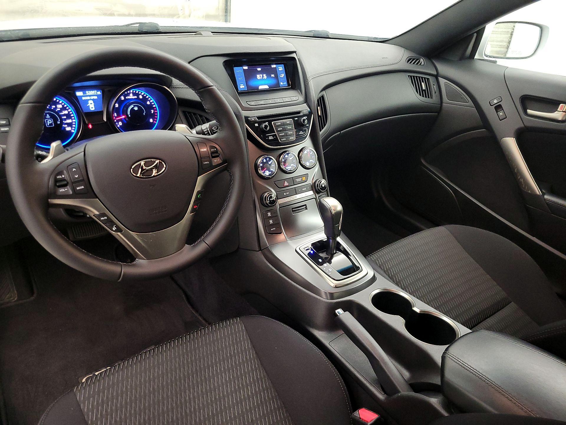 Thumbnail: 2016 Hyundai Genesis - 9