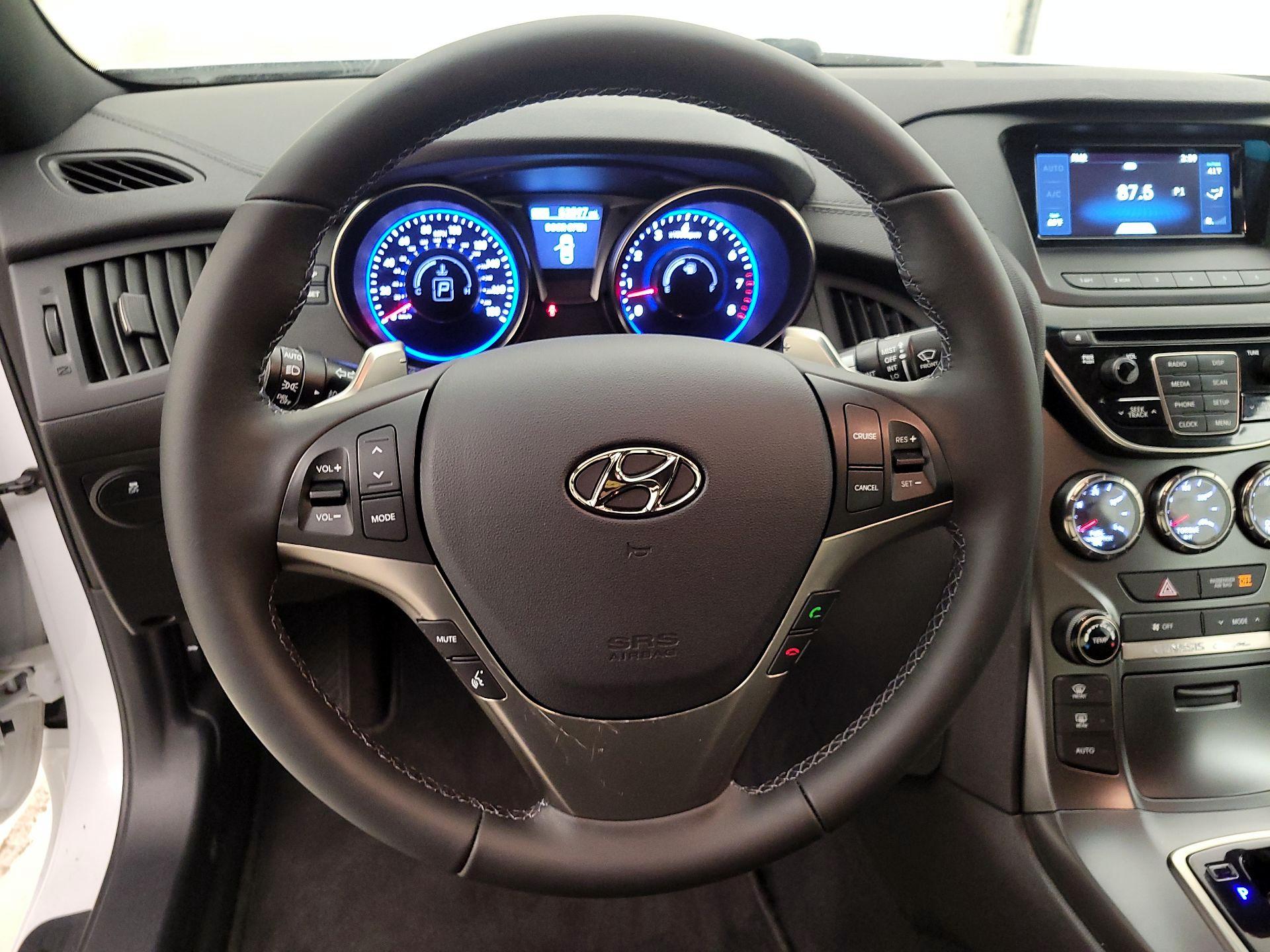 Thumbnail: 2016 Hyundai Genesis - 10