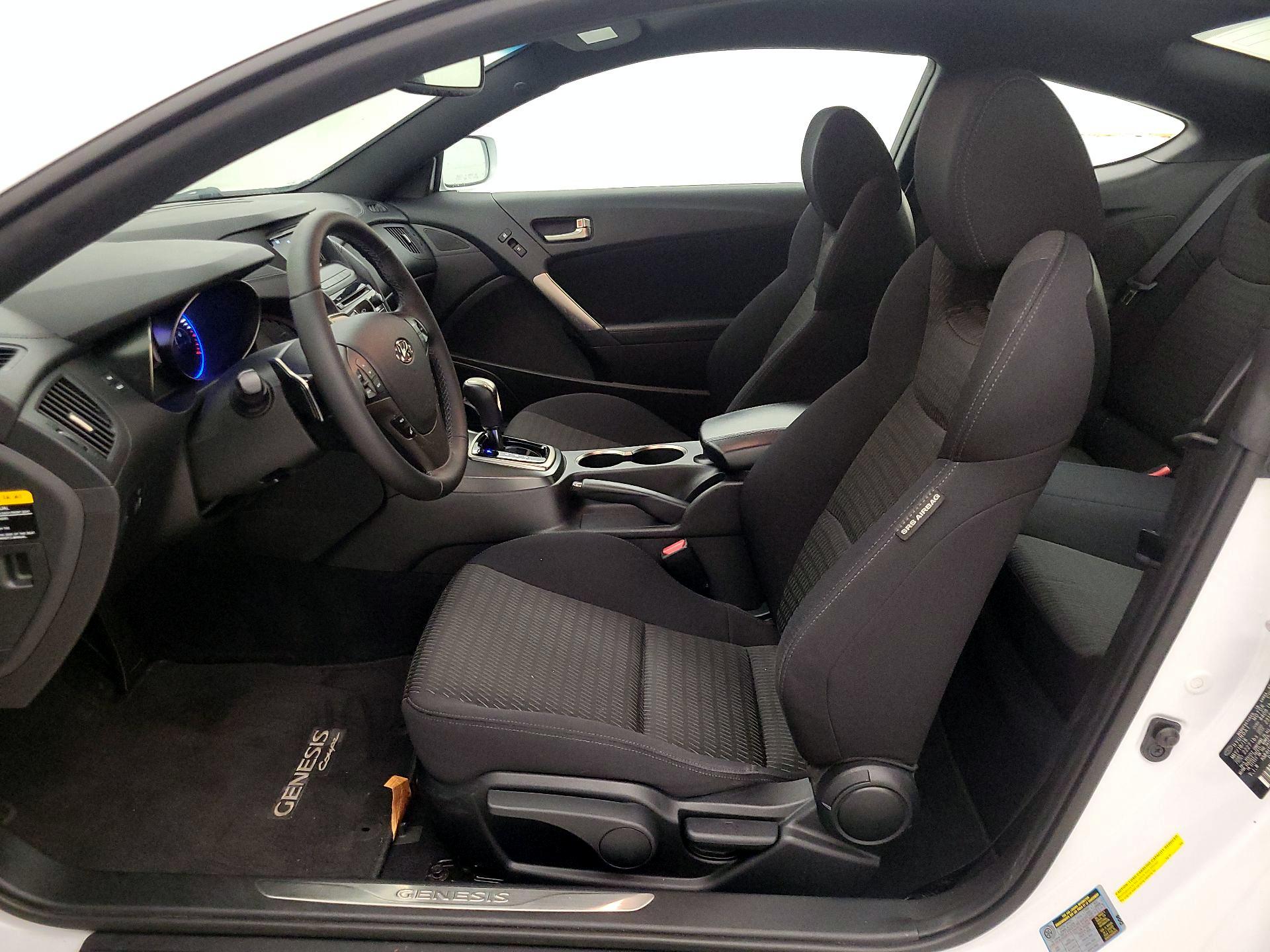 Thumbnail: 2016 Hyundai Genesis - 11