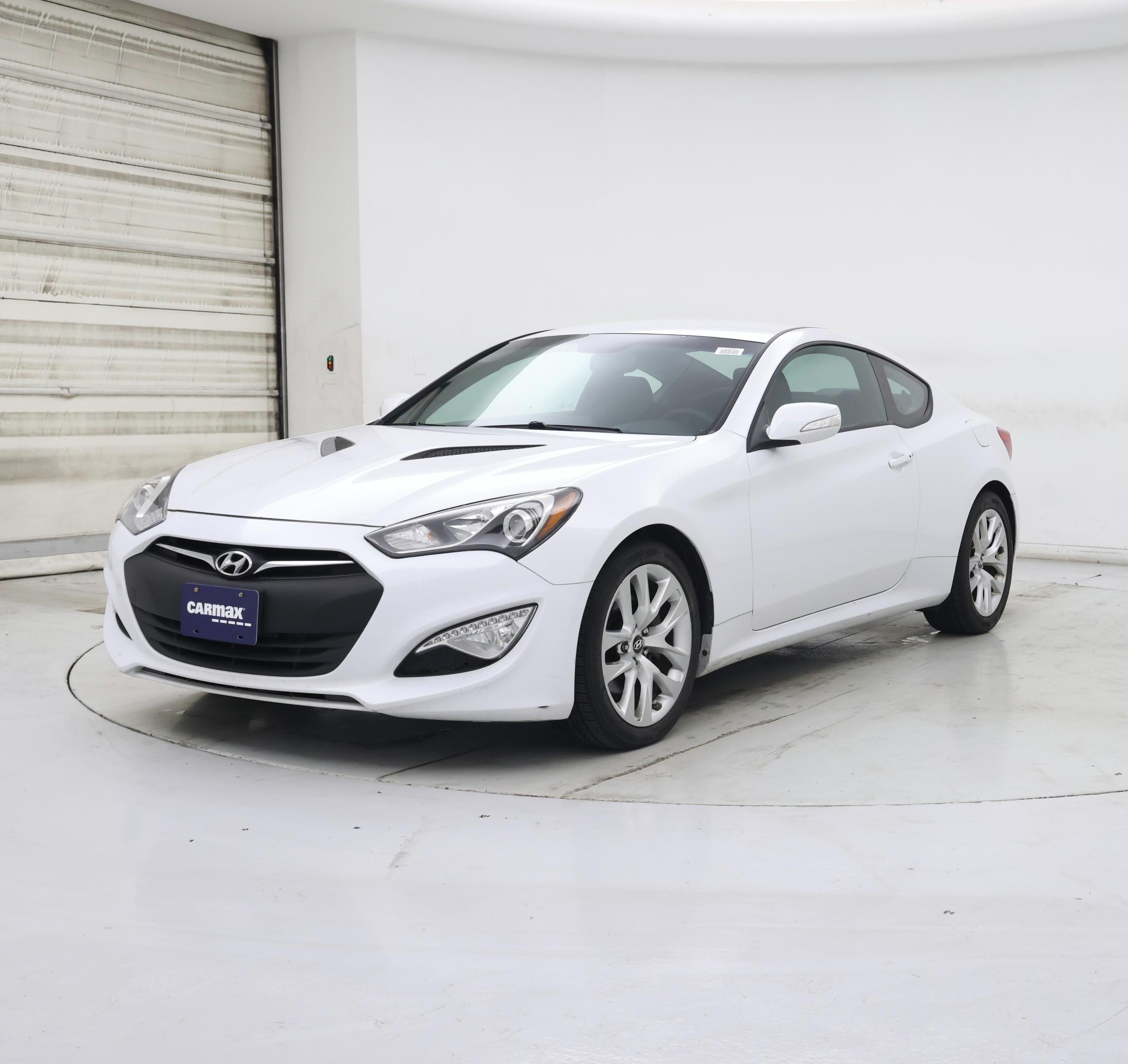 Thumbnail: 2016 Hyundai Genesis - 4