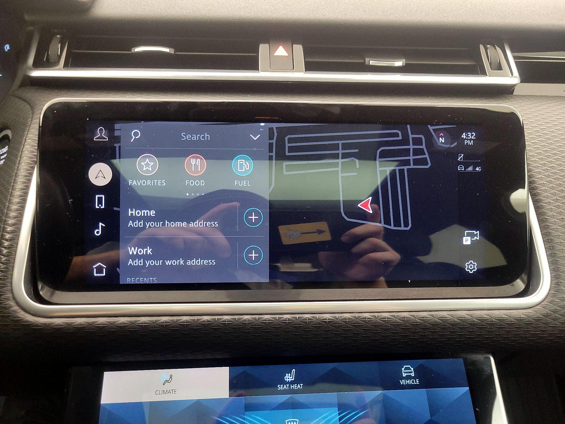 Thumbnail: 2021 Land Rover Range Rover Velar - 14