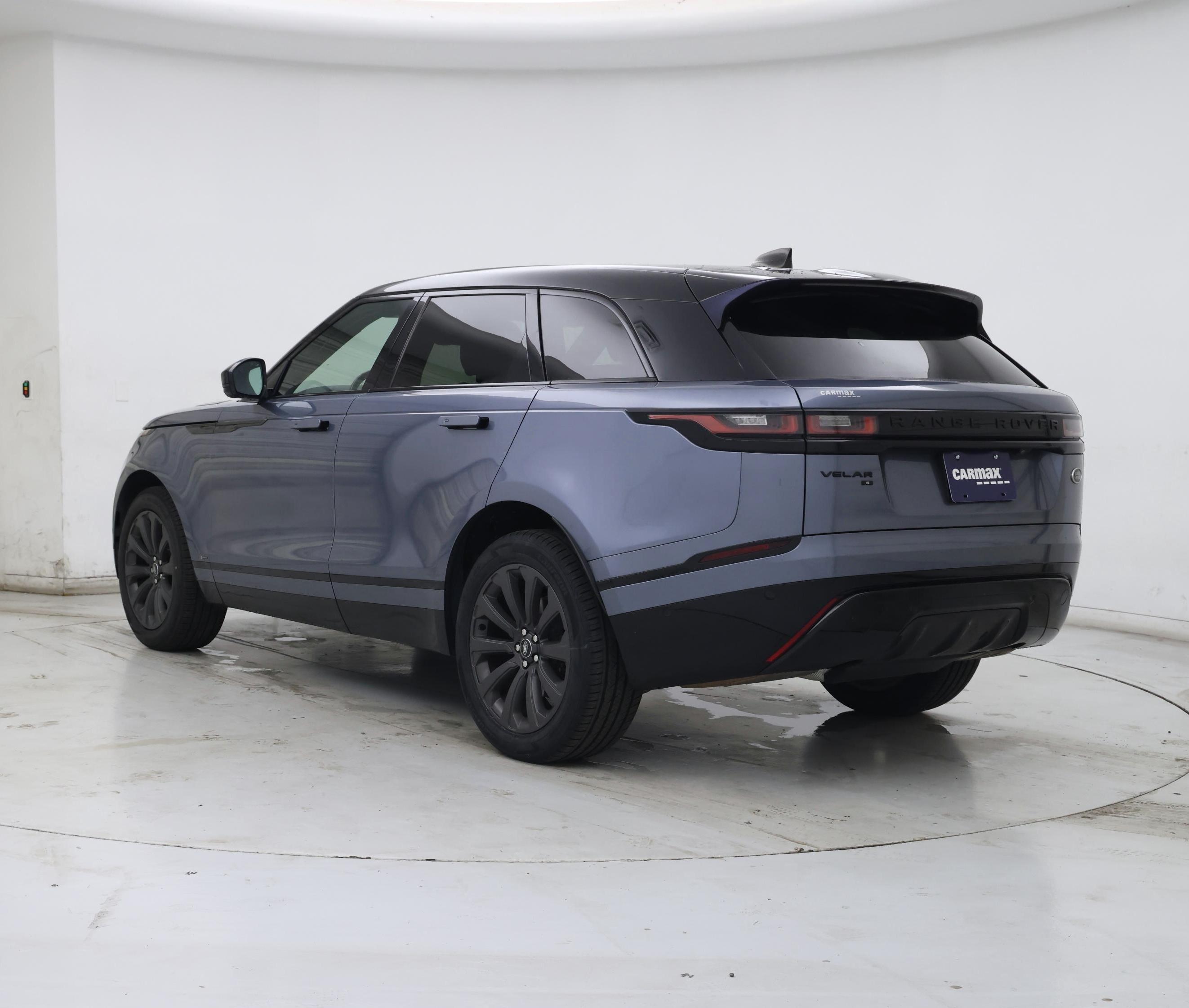 Thumbnail: 2021 Land Rover Range Rover Velar - 2