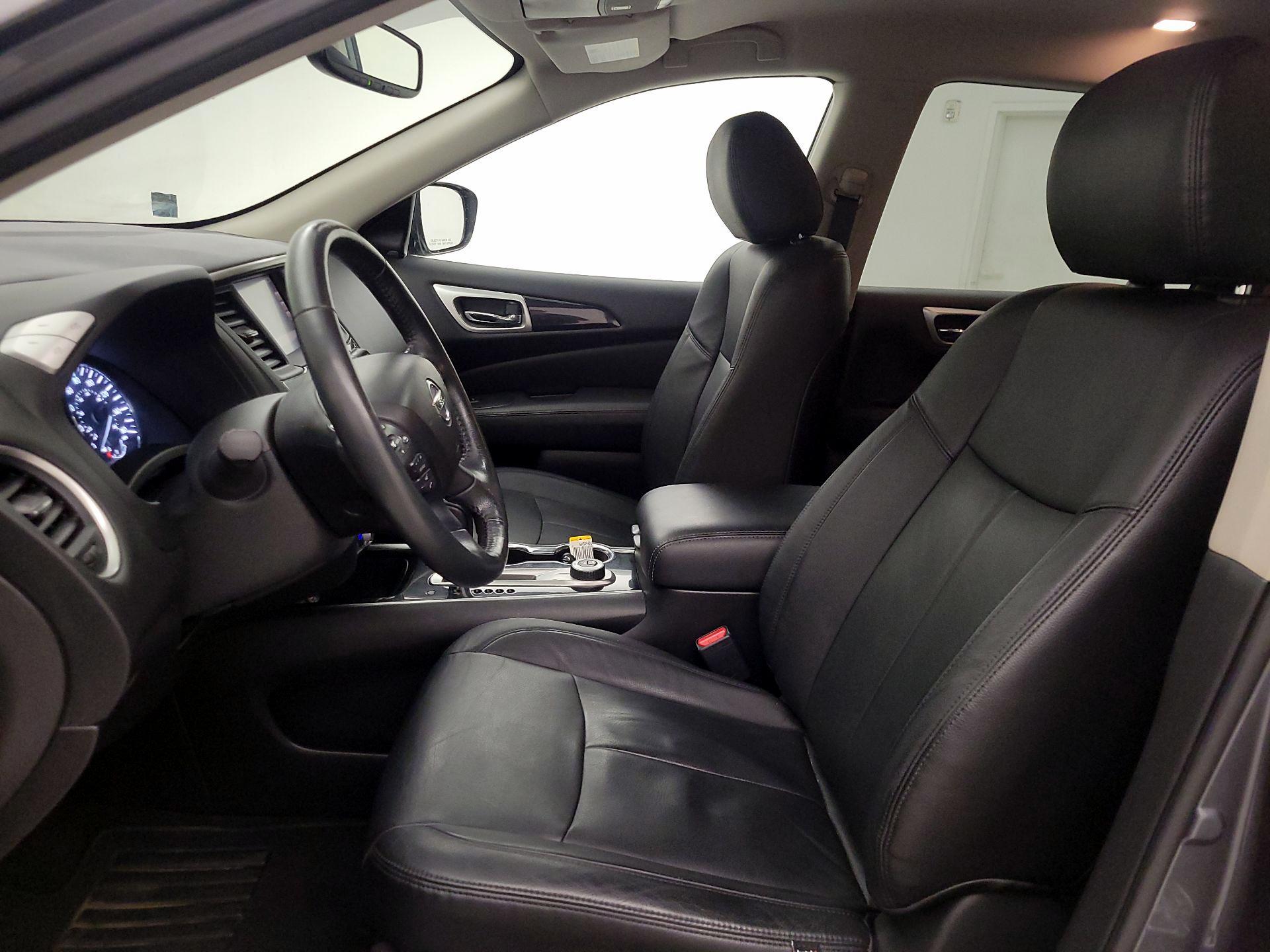 Thumbnail: 2018 Nissan Pathfinder - 11