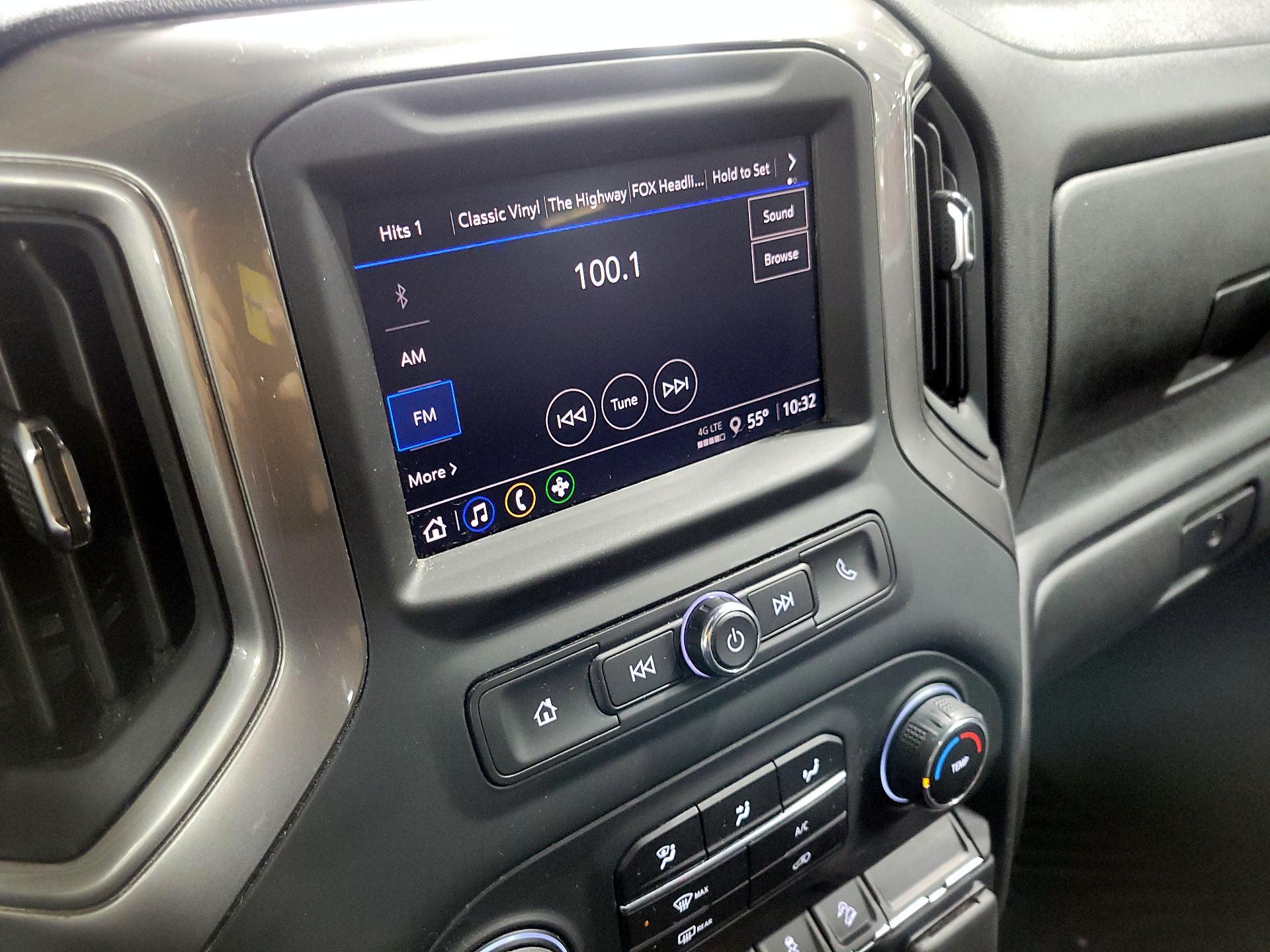 Thumbnail: 2024 Chevrolet Silverado 2500 - 15