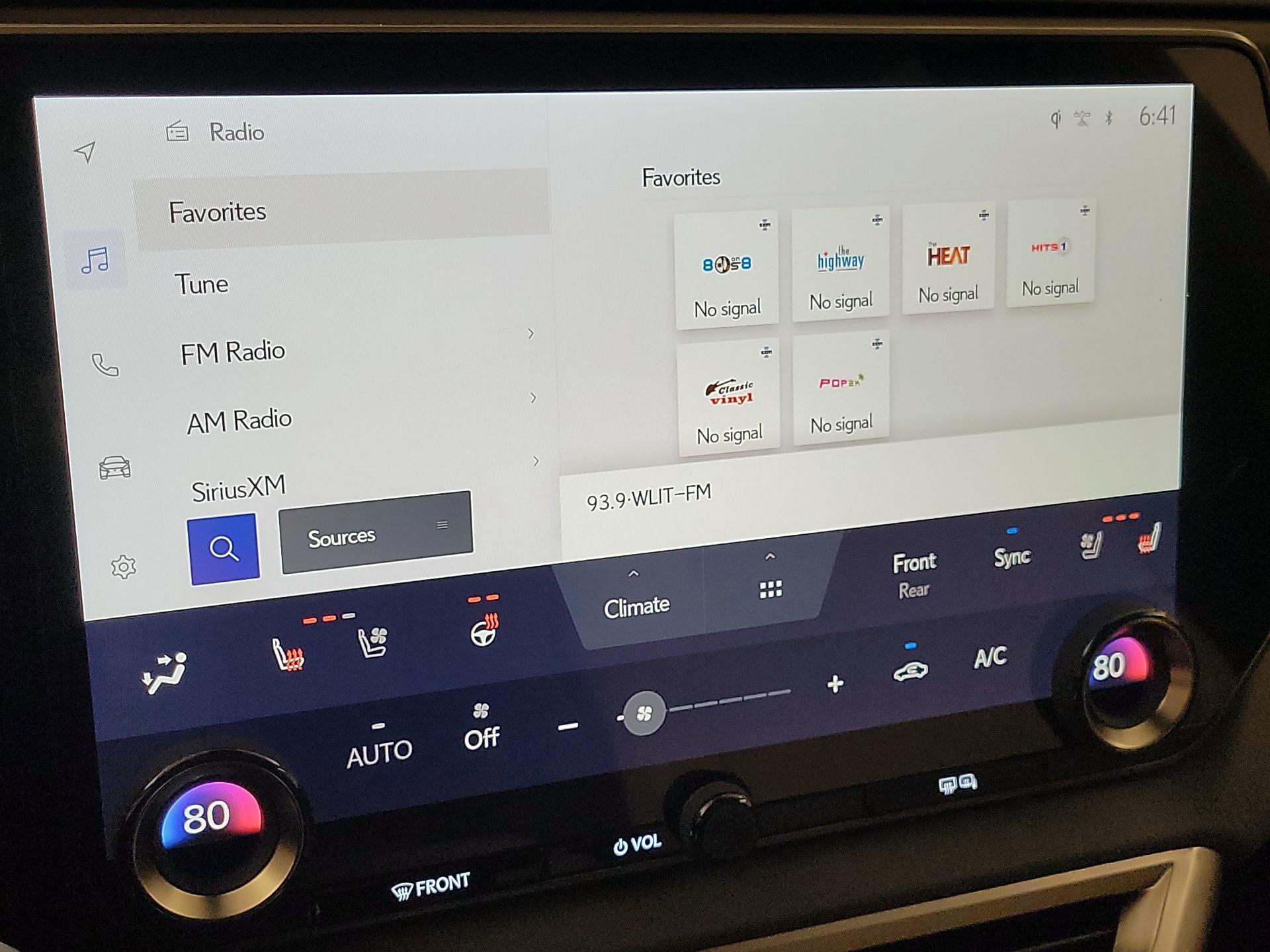 Thumbnail: 2024 Lexus RX - 15
