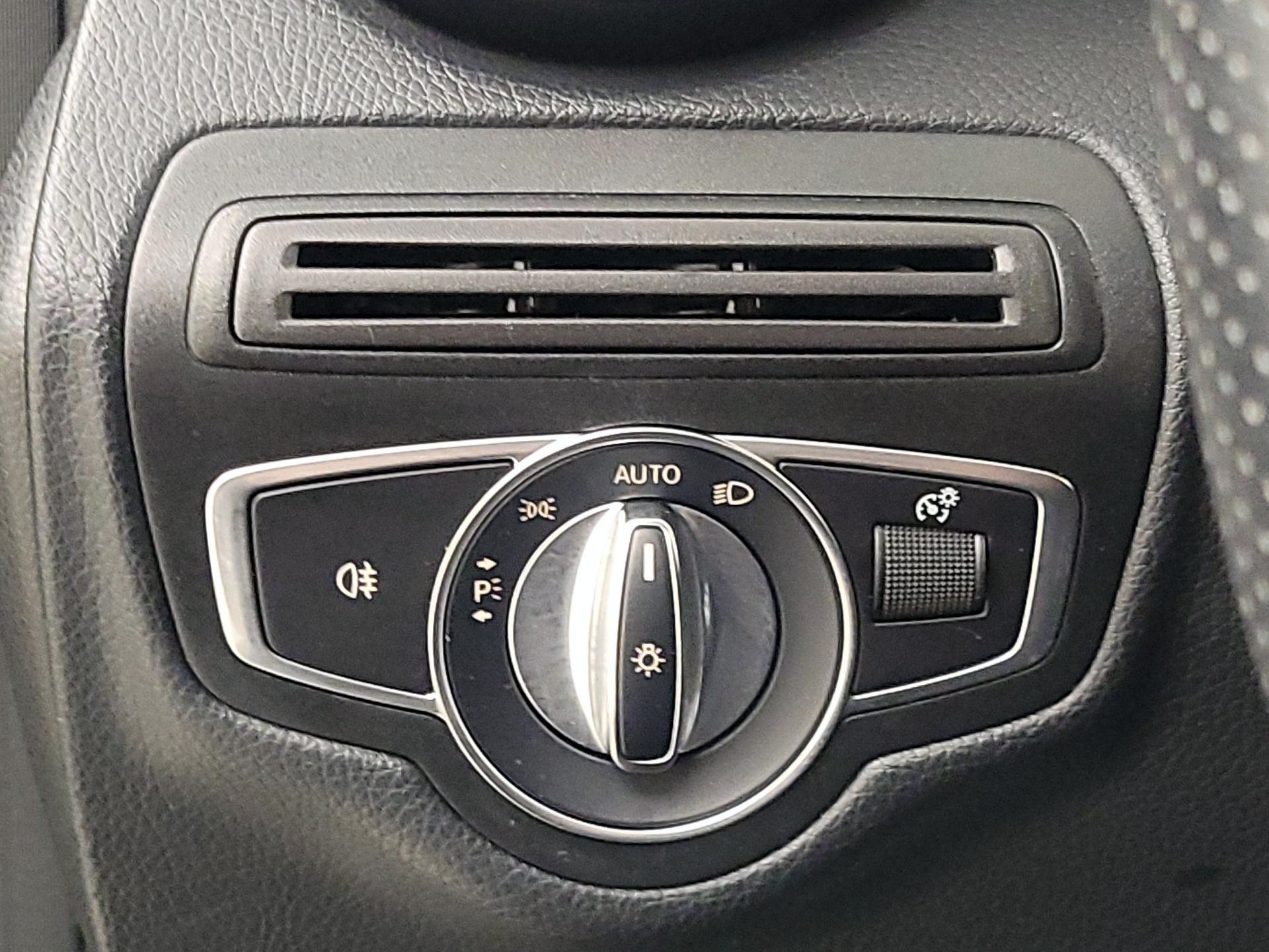 Thumbnail: 2019 Mercedes-Benz GLC - 13