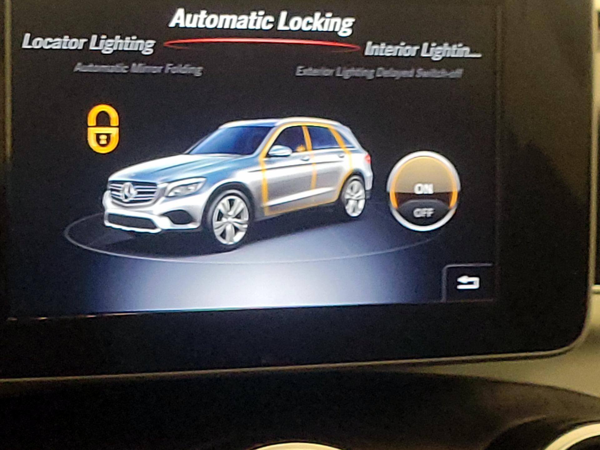 Thumbnail: 2019 Mercedes-Benz GLC - 15