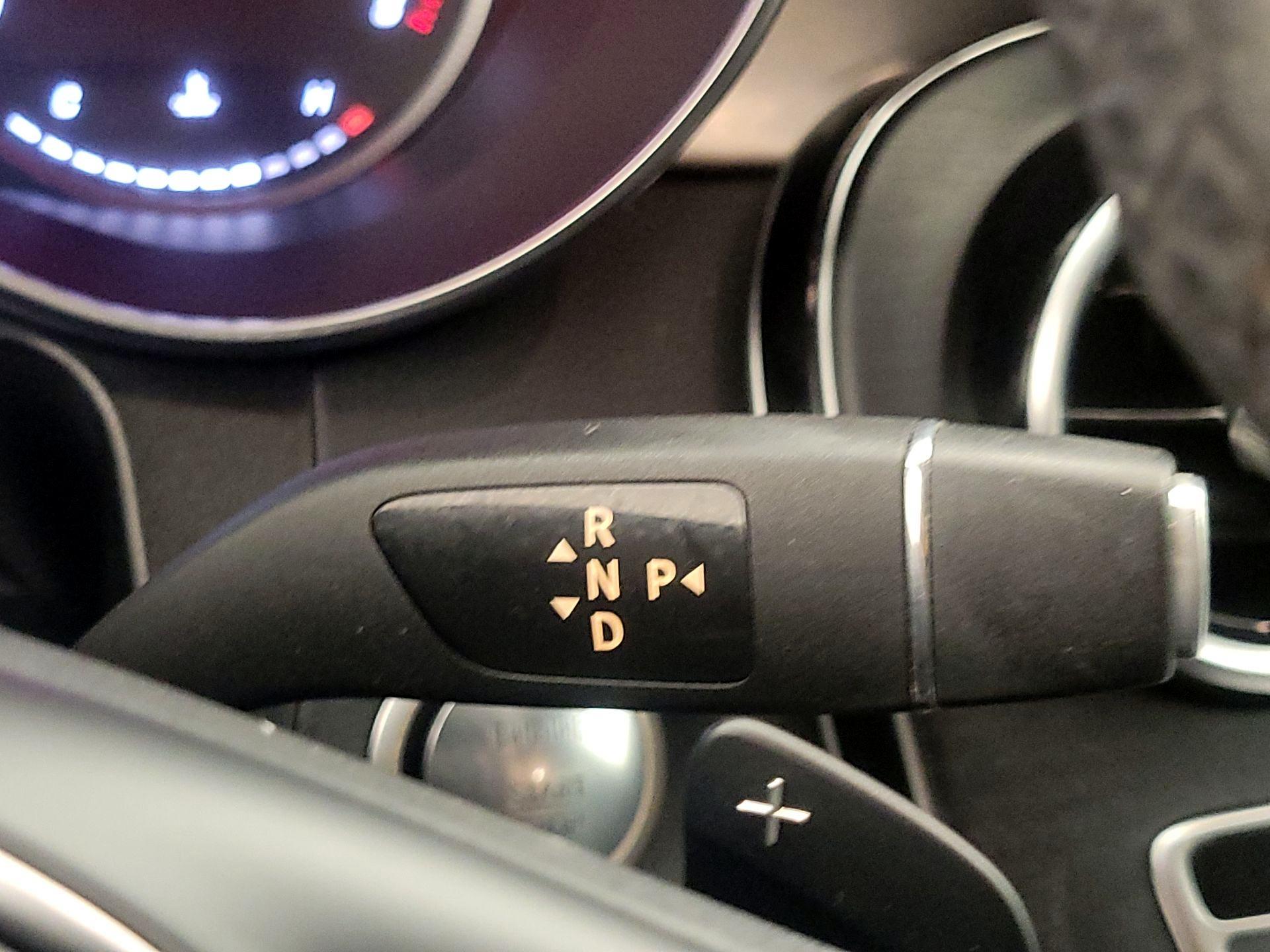 Thumbnail: 2019 Mercedes-Benz GLC - 17