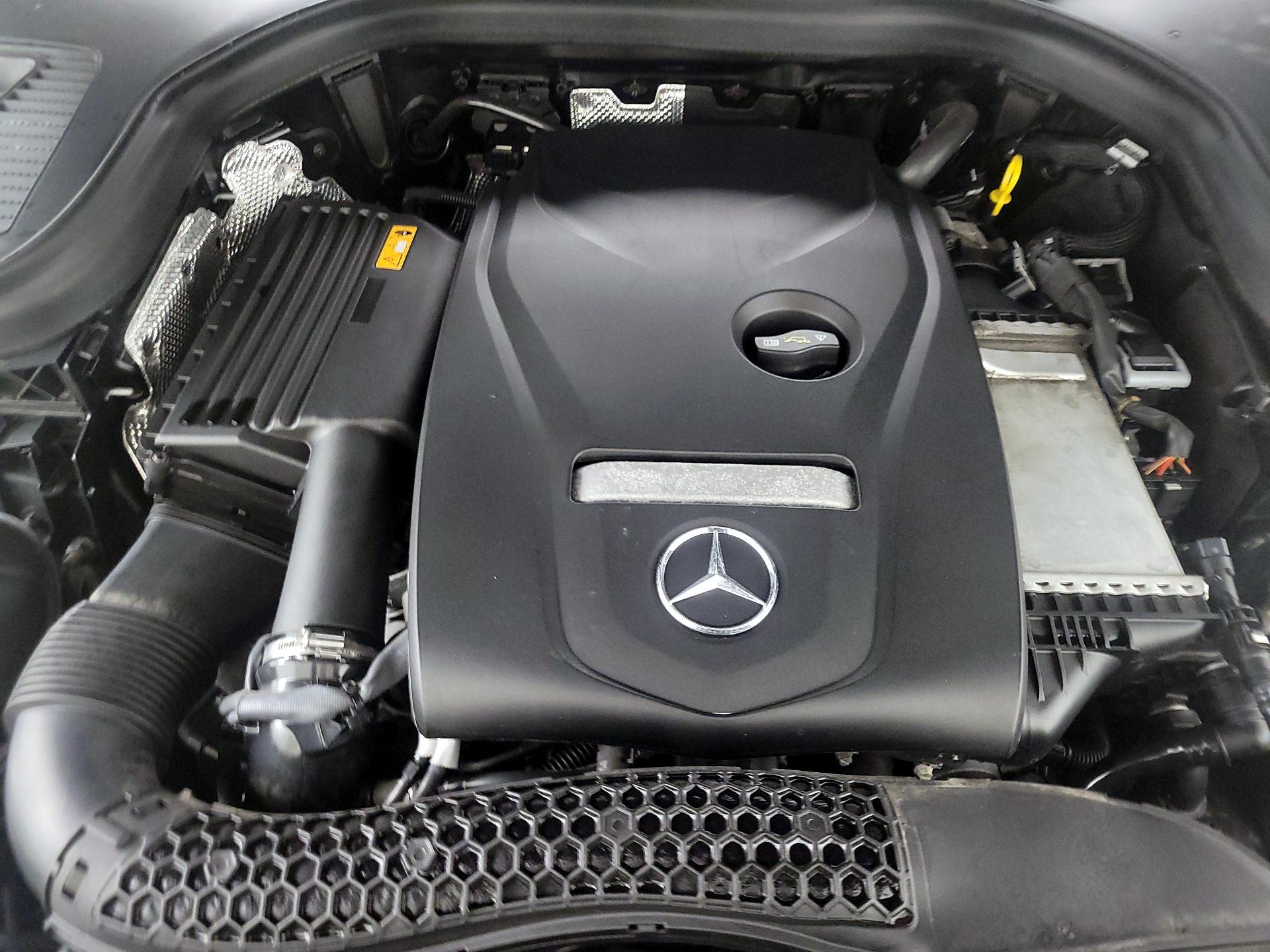 Thumbnail: 2019 Mercedes-Benz GLC - 20