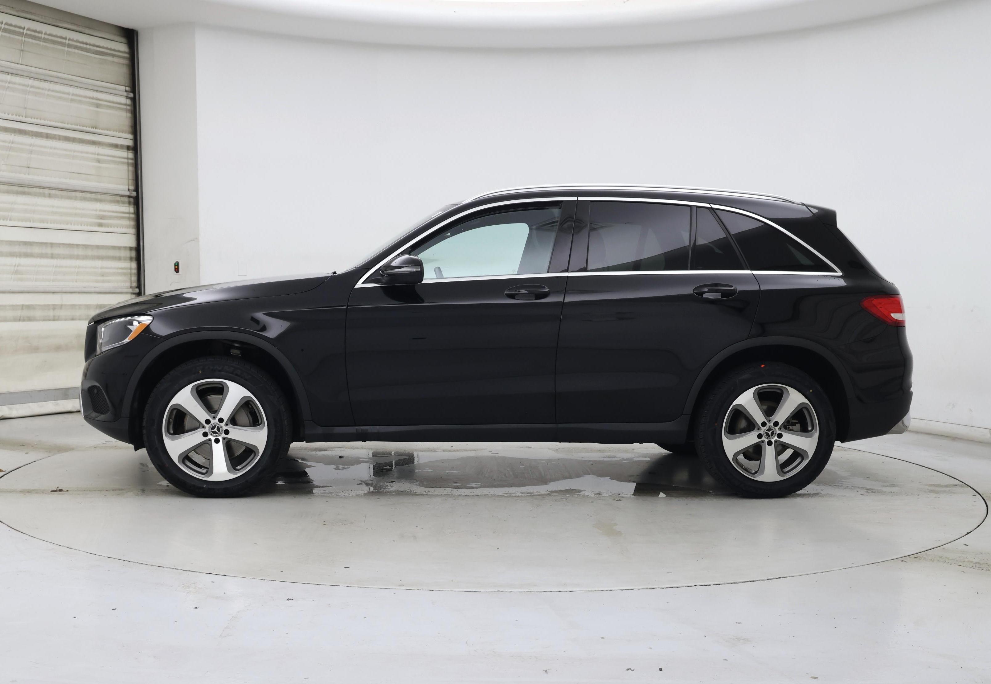 Thumbnail: 2019 Mercedes-Benz GLC - 3