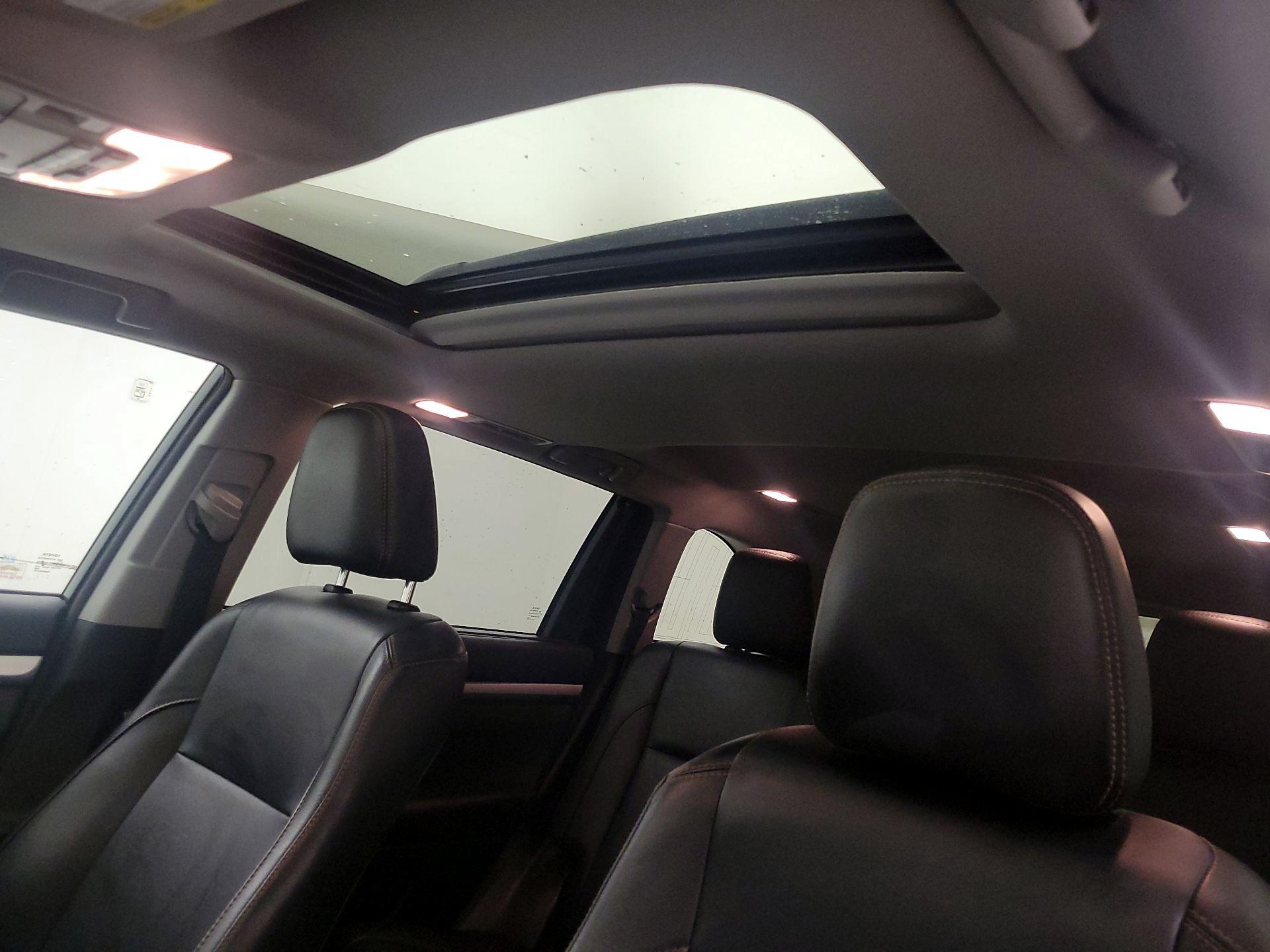 Thumbnail: 2017 Toyota Highlander - 19