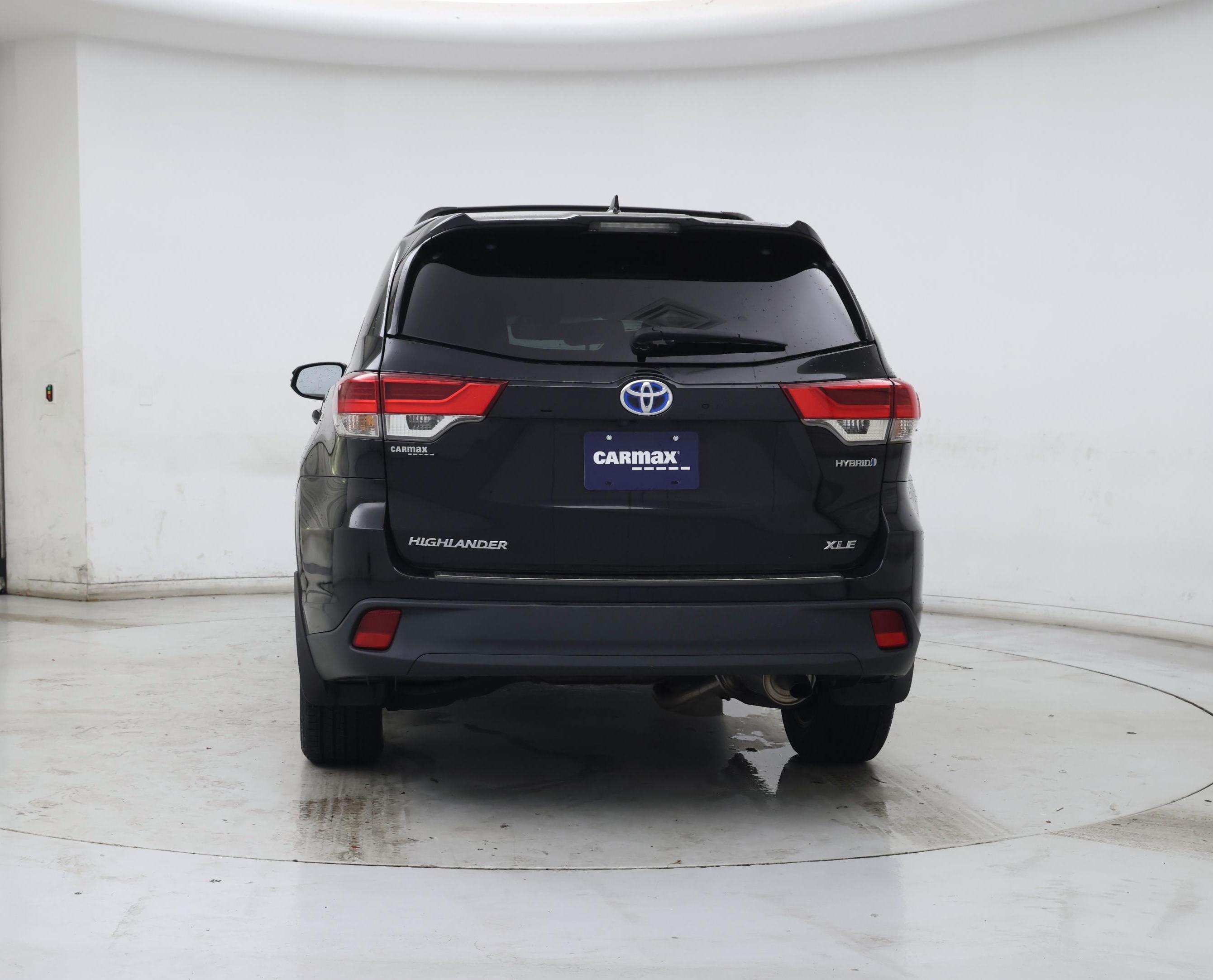 Thumbnail: 2017 Toyota Highlander - 6