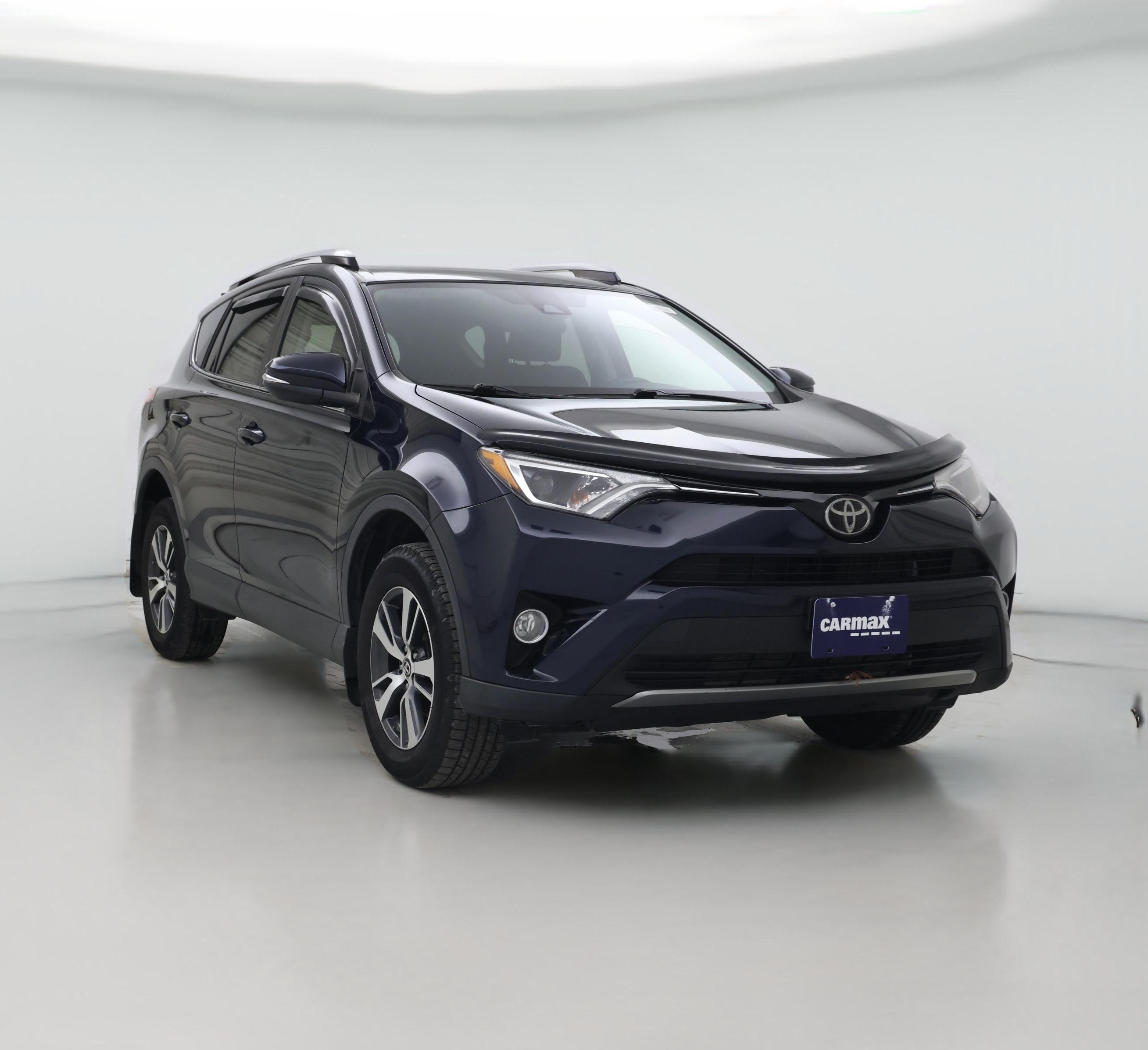 Thumbnail: 2018 Toyota RAV4 - 1
