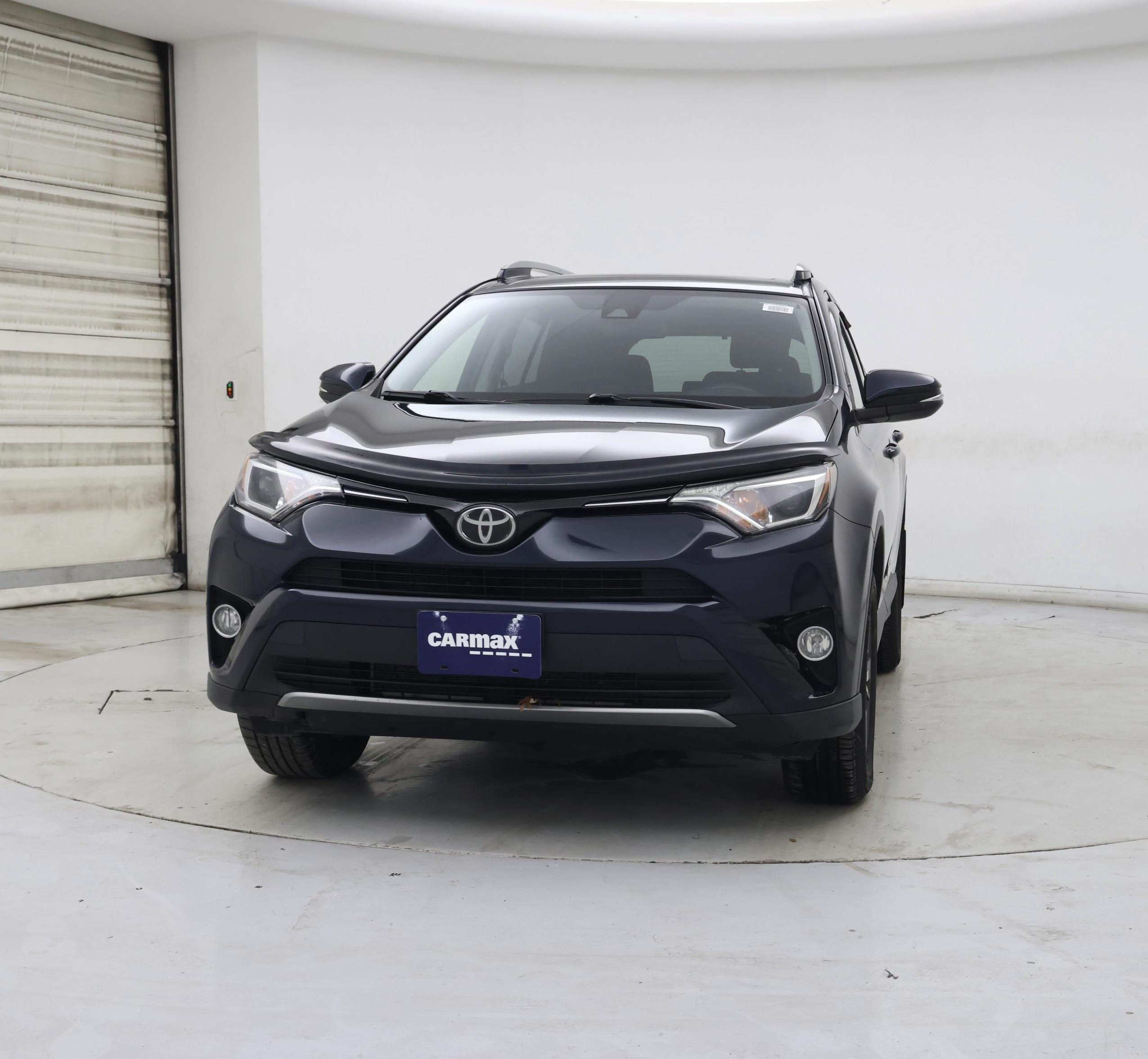 Thumbnail: 2018 Toyota RAV4 - 5