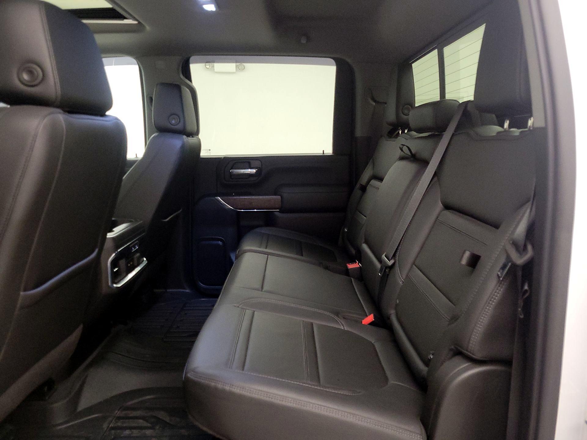 Thumbnail: 2020 GMC Sierra 3500 - 20