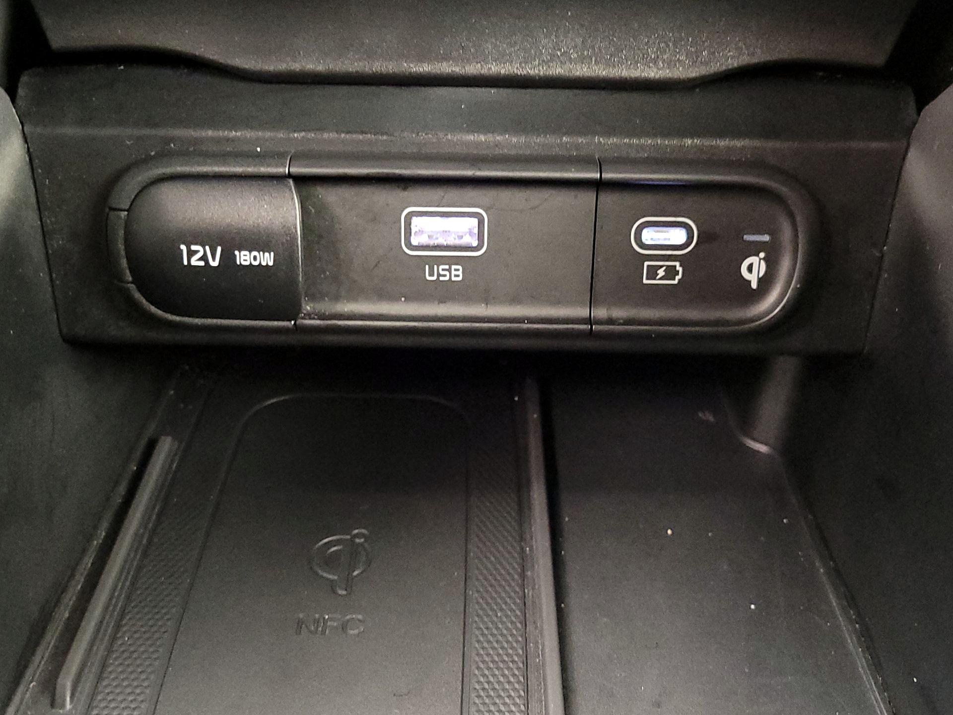 Thumbnail: 2024 Kia Telluride - 18