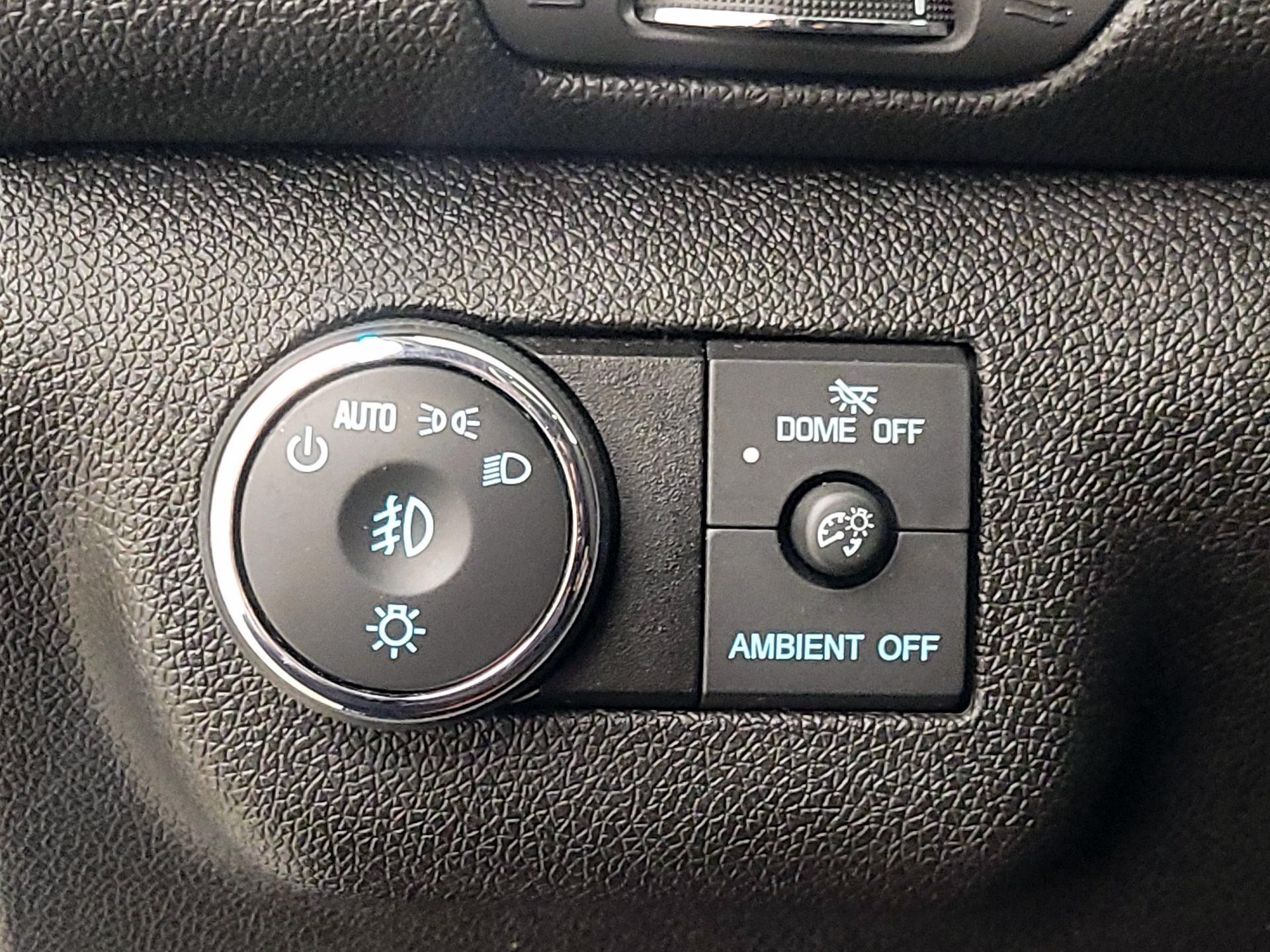 Thumbnail: 2017 Chevrolet Traverse - 13