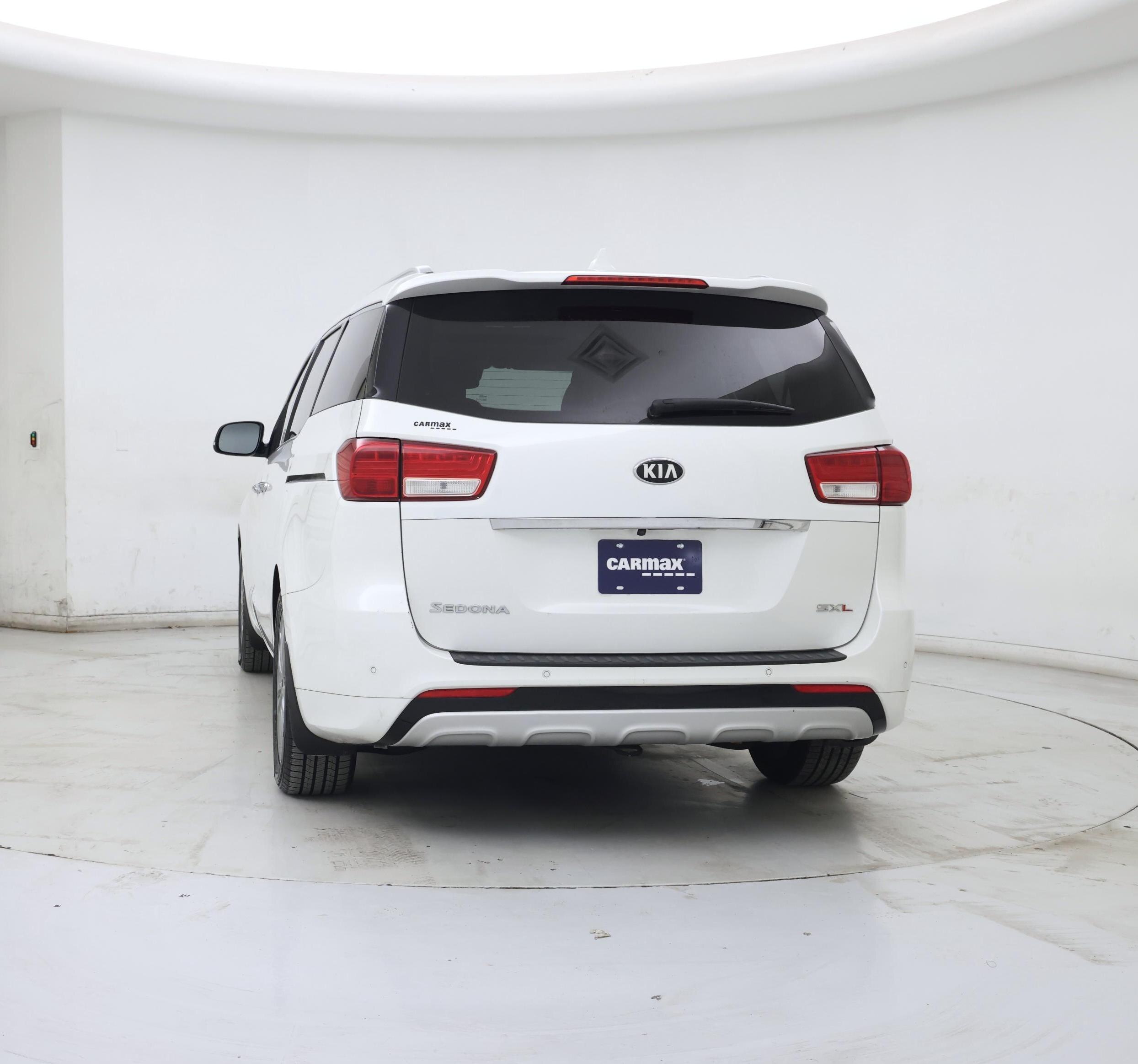 Thumbnail: 2015 Kia Sedona - 6