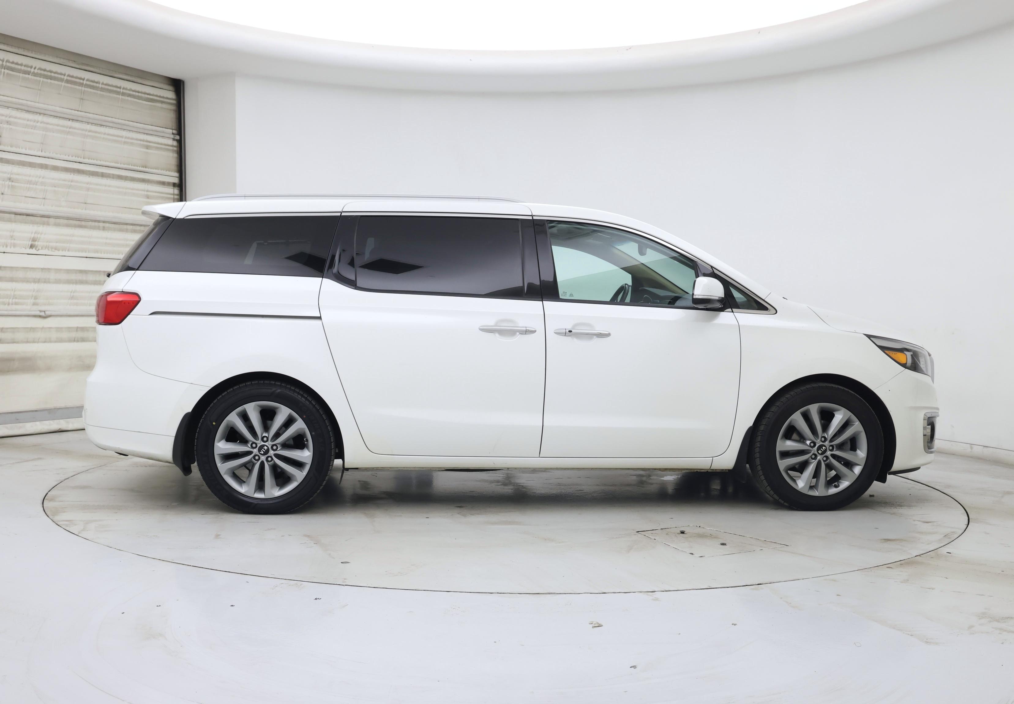 Thumbnail: 2015 Kia Sedona - 7