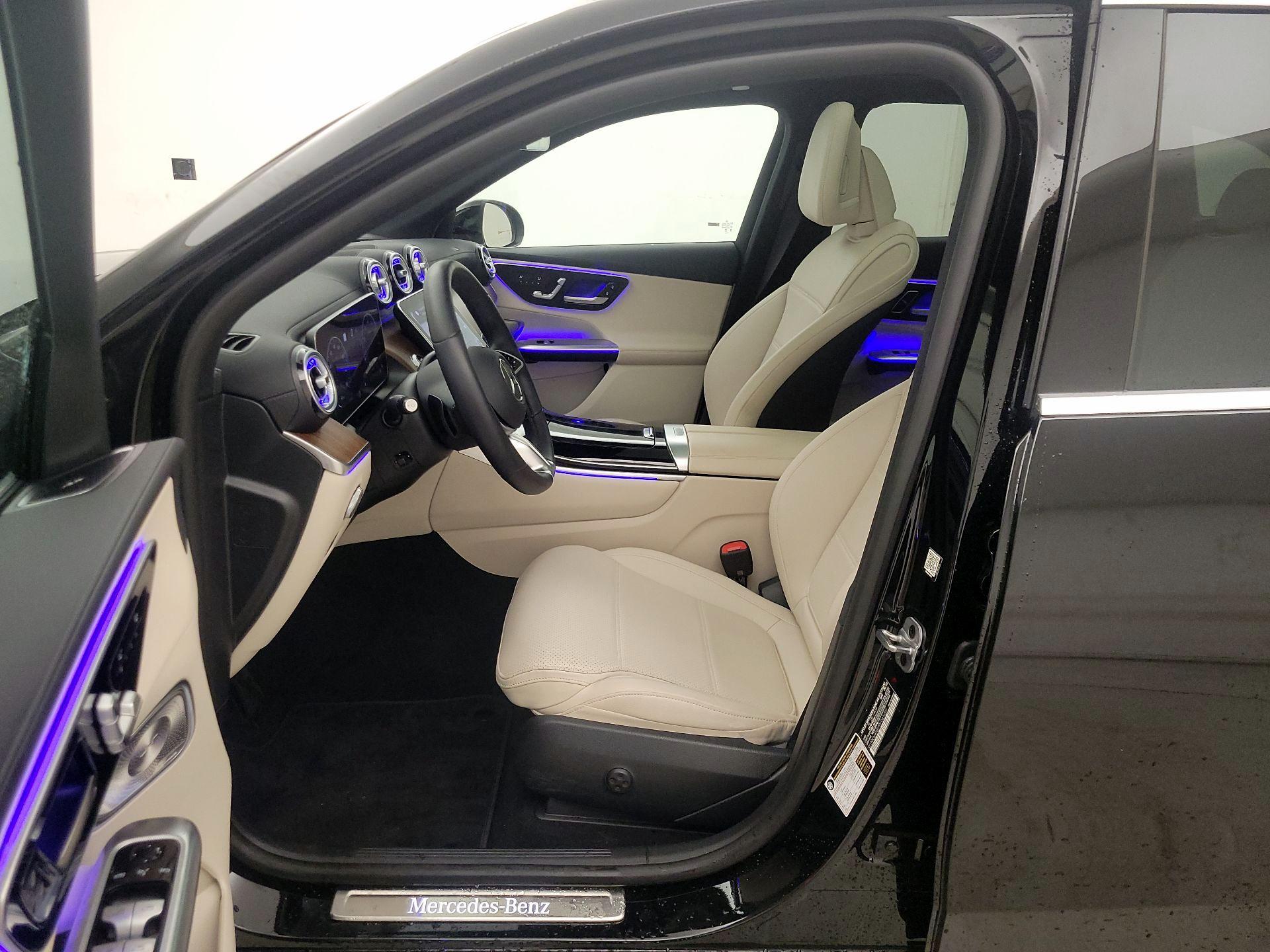 Thumbnail: 2023 Mercedes-Benz GLC - 11