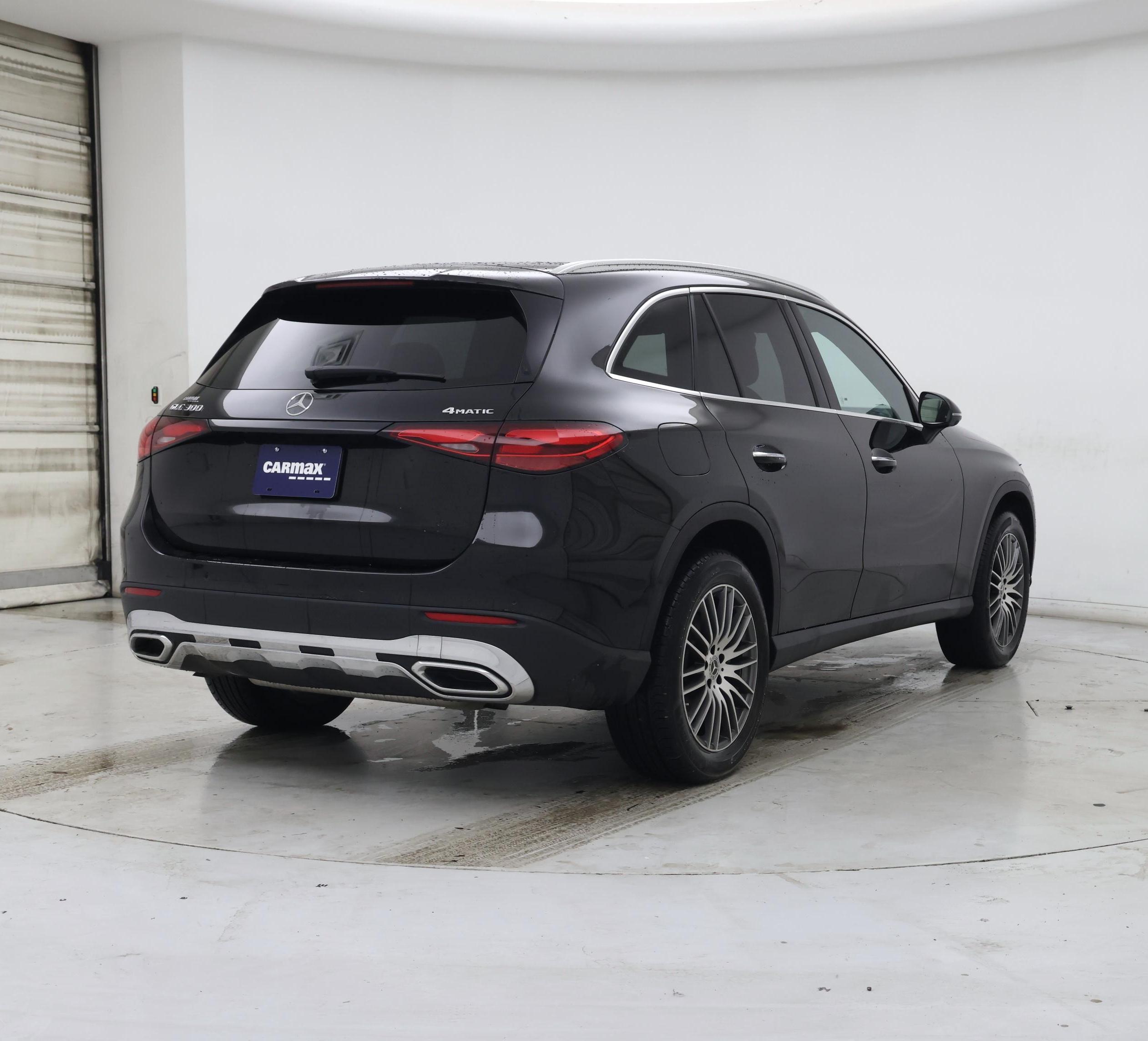 Thumbnail: 2023 Mercedes-Benz GLC - 8