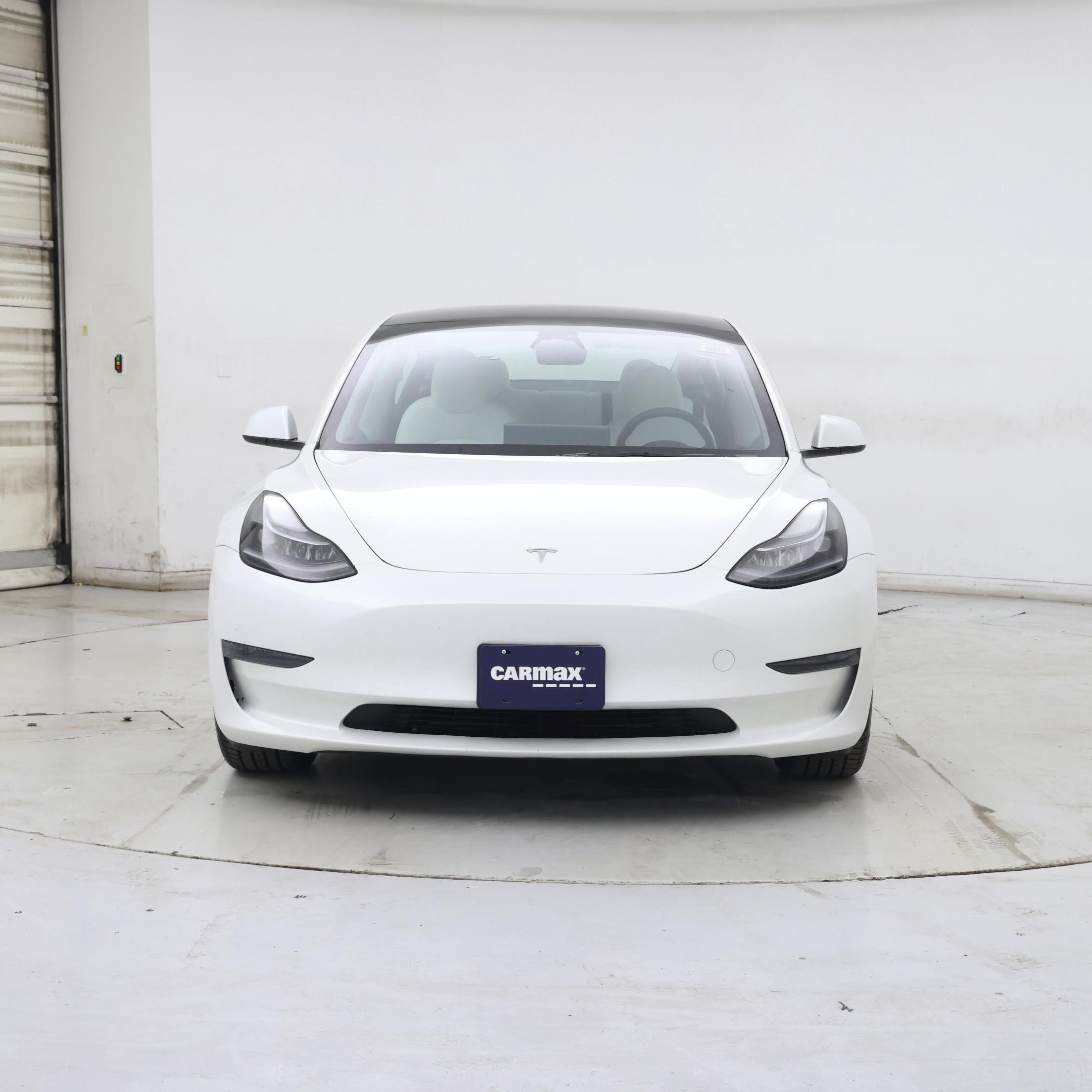 Thumbnail: 2023 Tesla Model 3 - 5