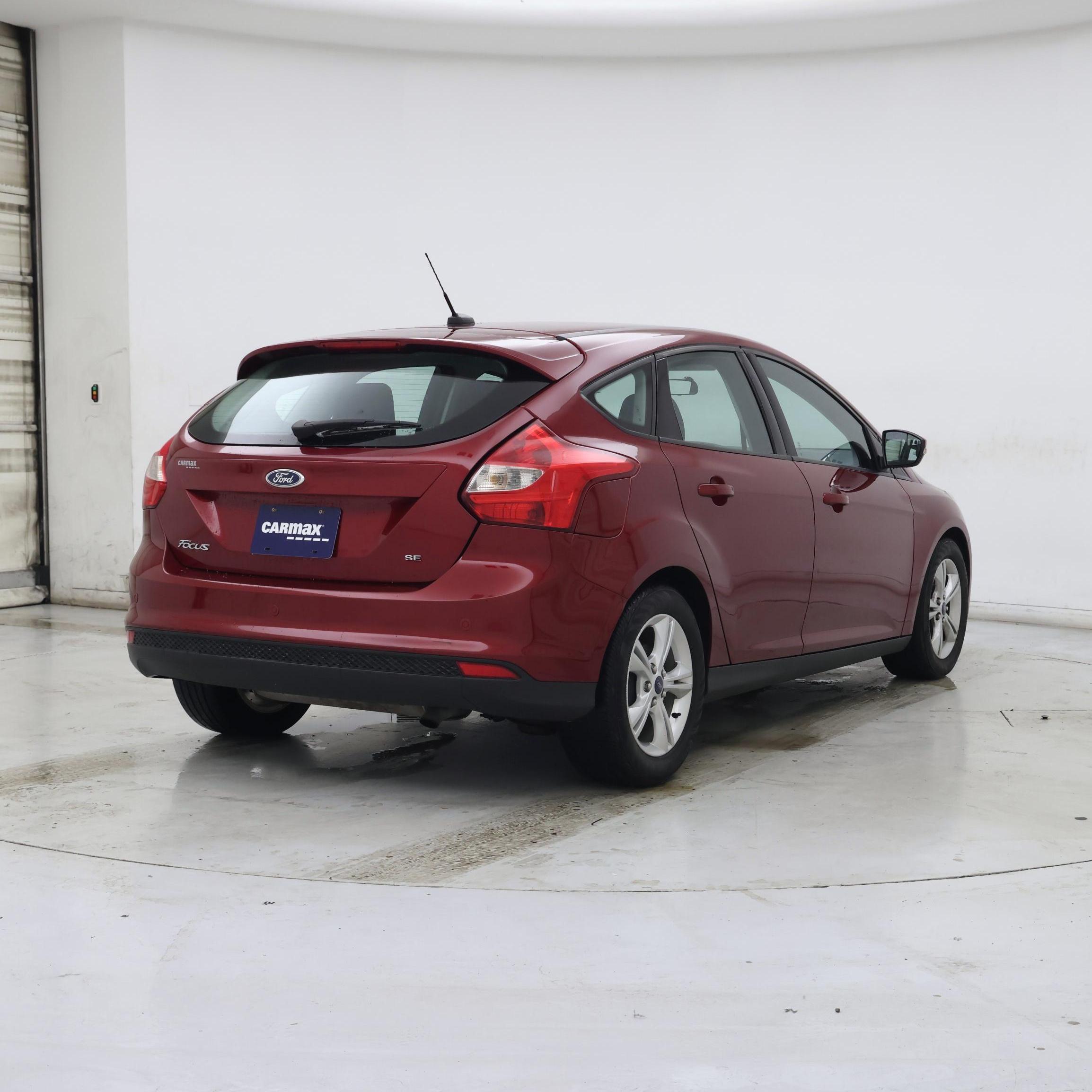 Thumbnail: 2014 Ford Focus - 8