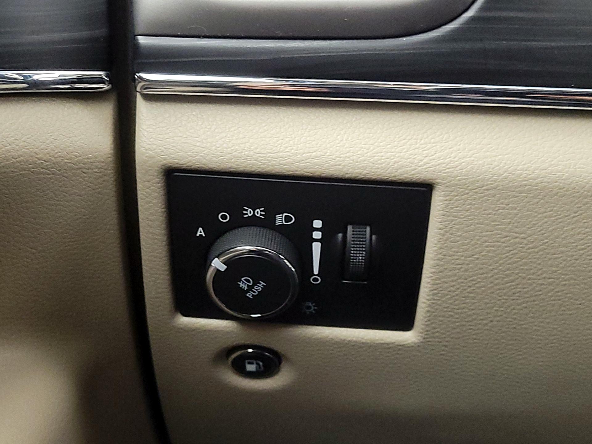 Thumbnail: 2021 Jeep Grand Cherokee - 13